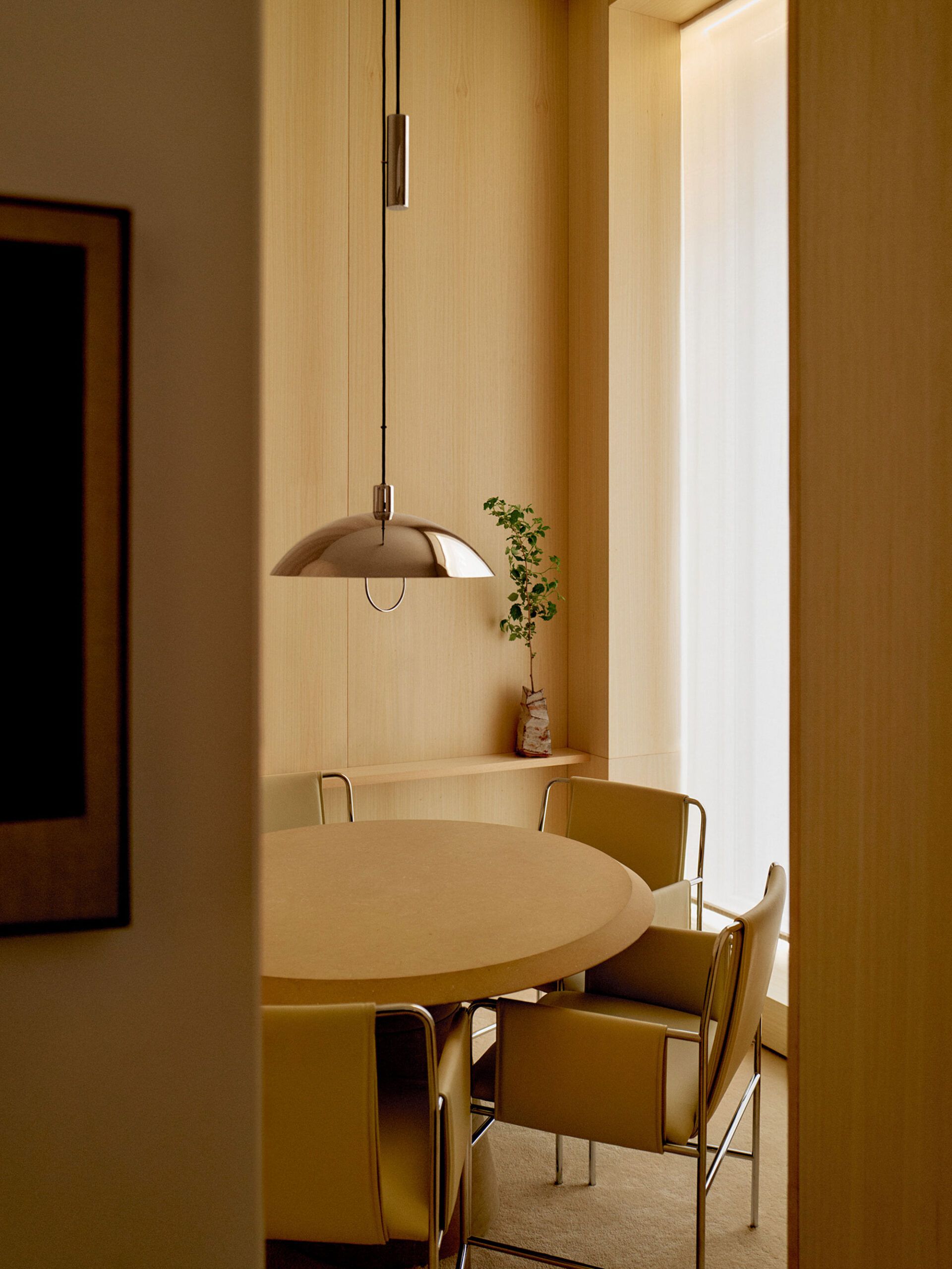 Sana Labs, Riddargatan 32, Stockholm, — Halleroed