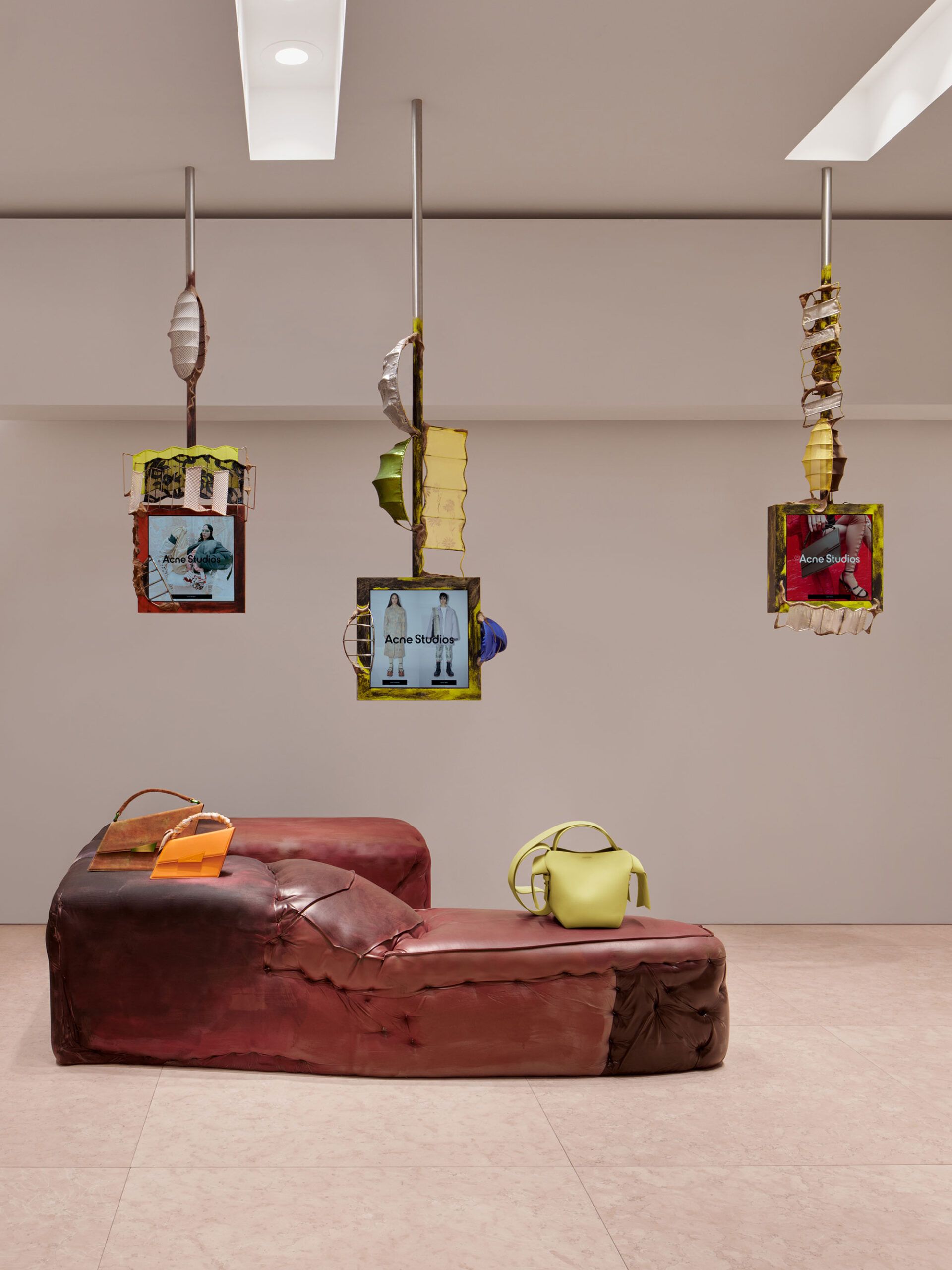 Acne Studios, Nytorgsgatan 36, Stockholm, — Halleroed