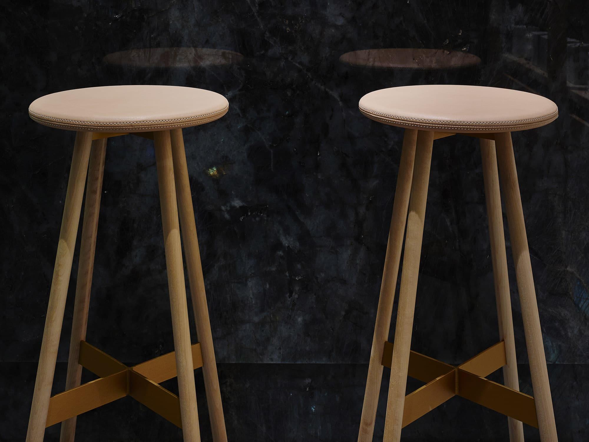 Interior design by Halleroed for Björk & Berries in Sturegallerian, Stockholm — image 3 of 4