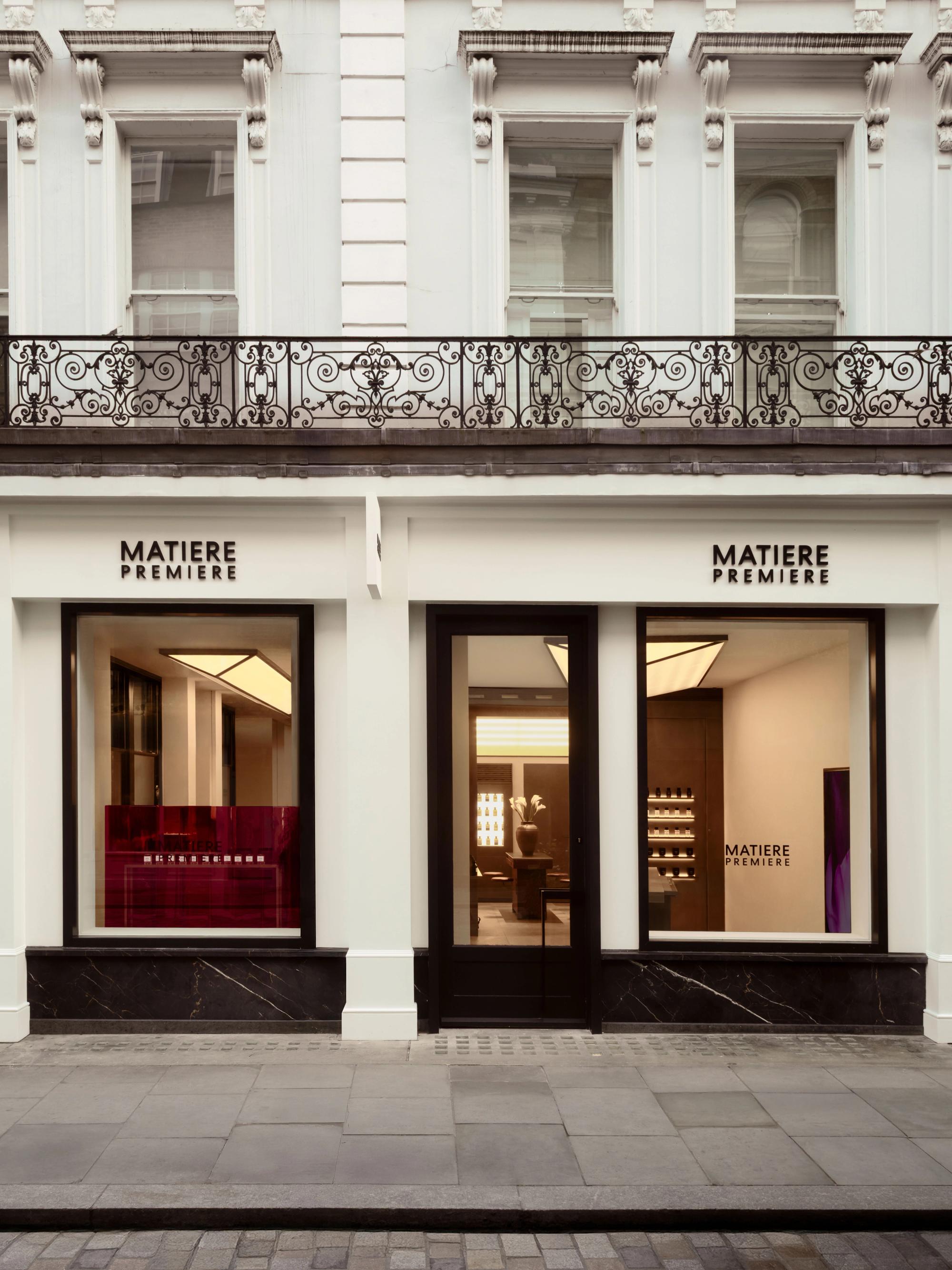 Interior design by Halleroed for Matiere Premiere in 31 King Street — image 1 of 9