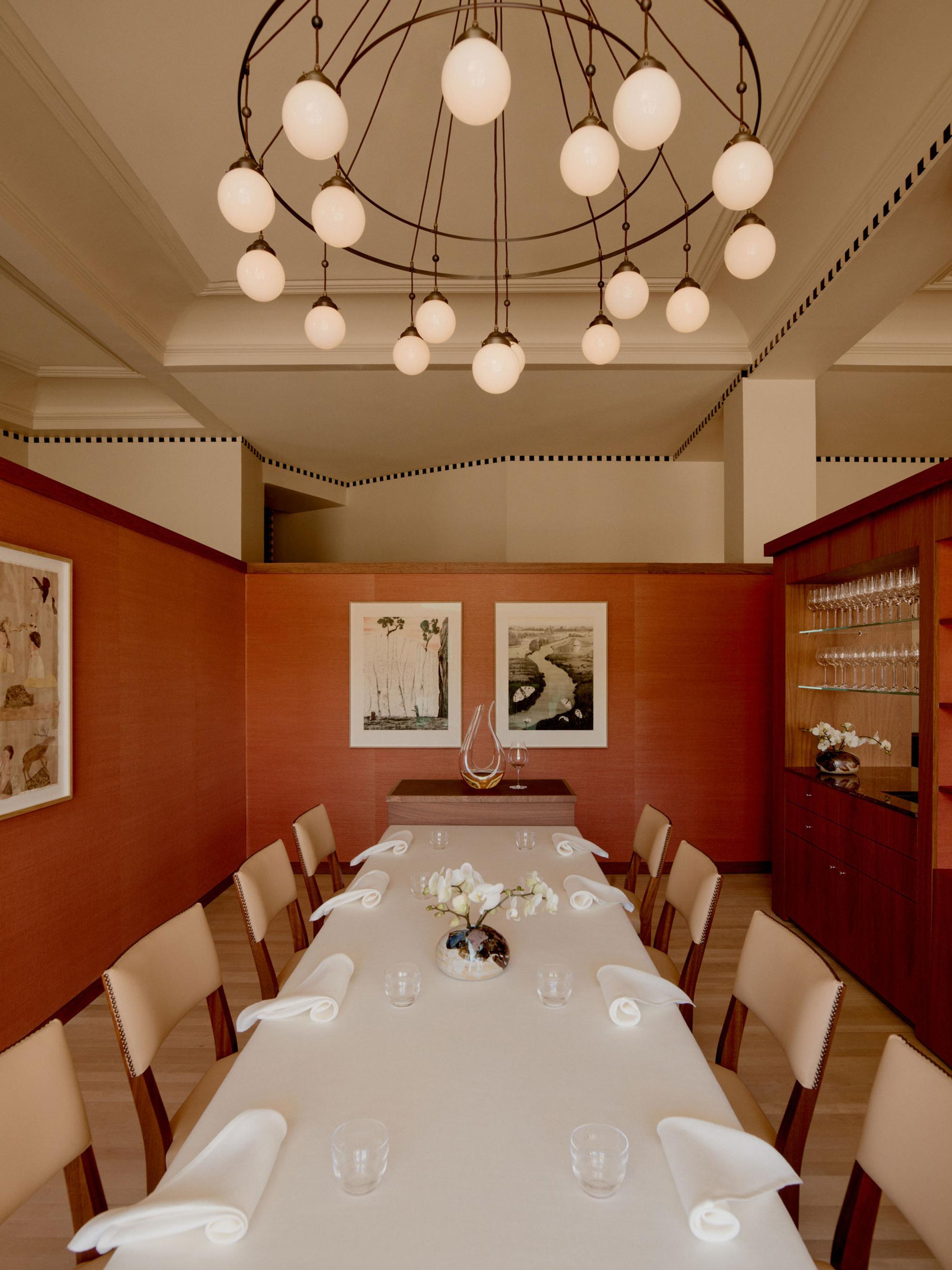 Interior design by Halleroed in Stockholm — image 8 of 31