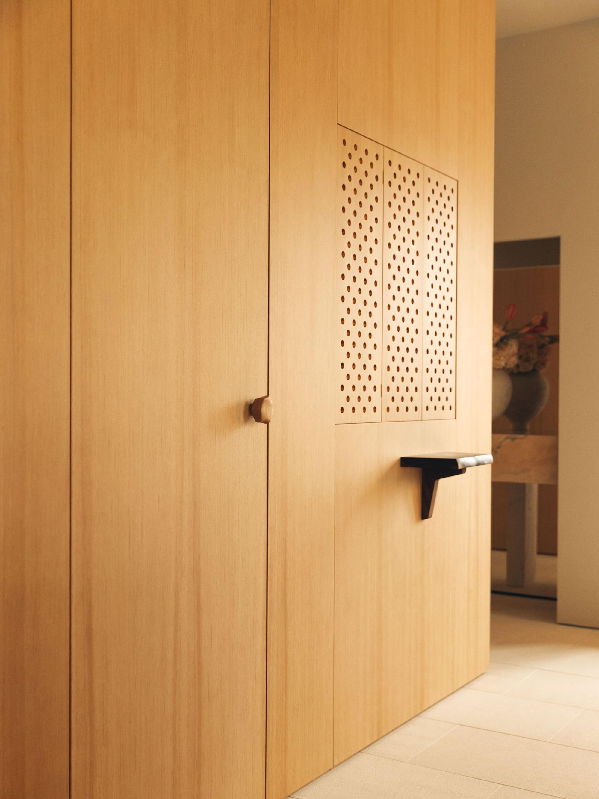 Interior design by Halleroed for Luniform in 1 Quai Voltaire, Paris — image 11 of 17