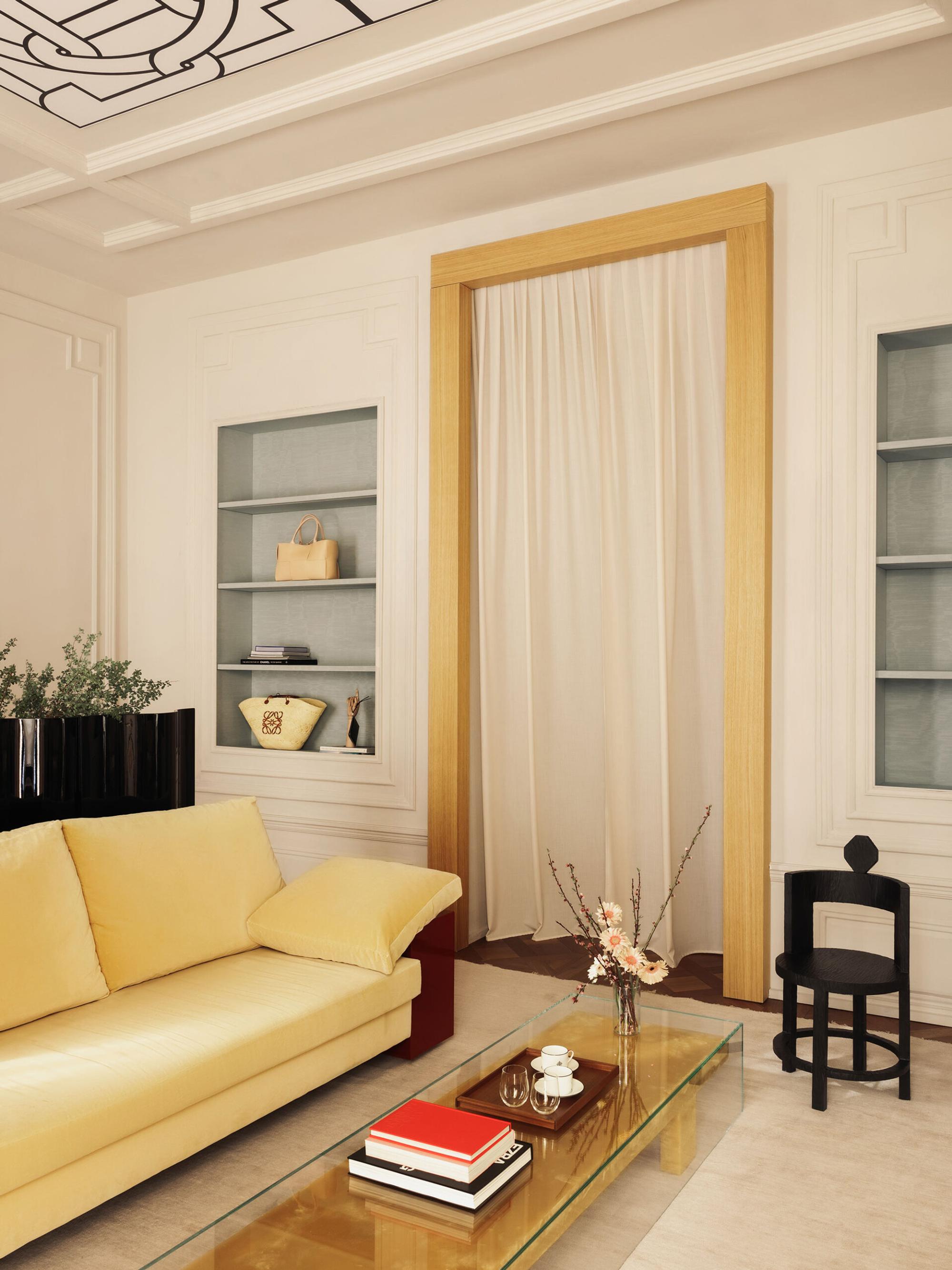 Interior design by Halleroed for Boygars in 15 Shota Rustaveli Avenue, Tblisi — image 9 of 16