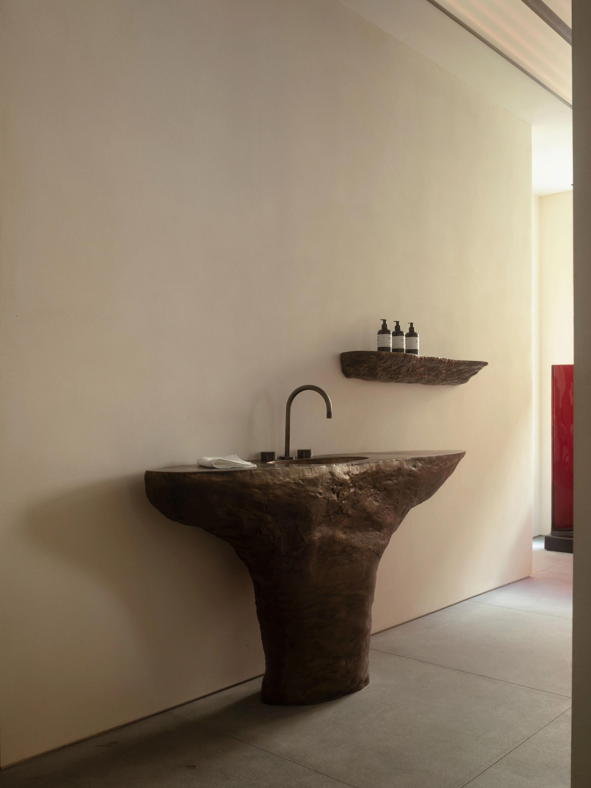 Interior design by Halleroed for Matiere Premiere in 31 King Street — image 7 of 9