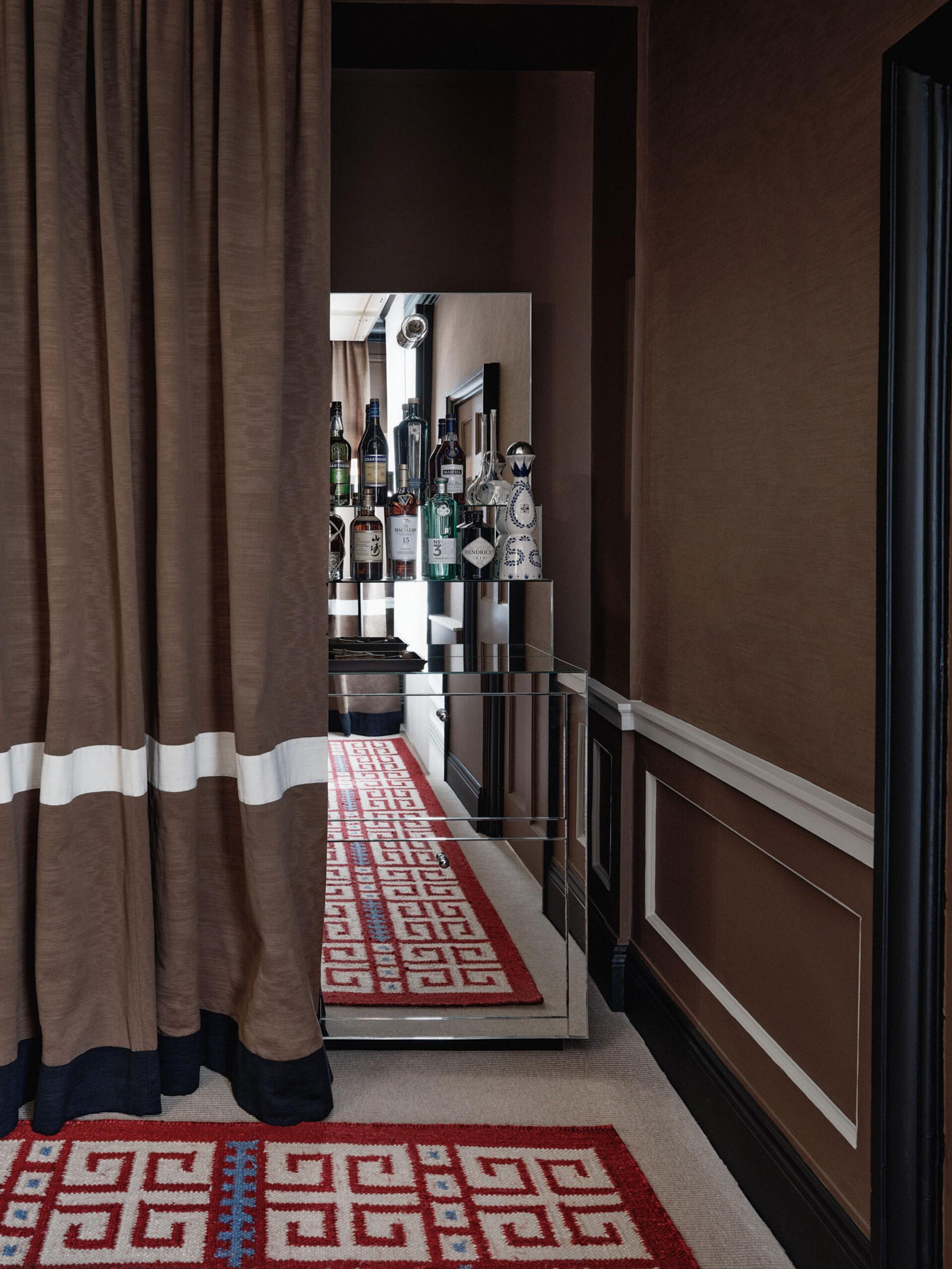 Interior design by Halleroed for Saman Amel in 17 Albemarle Street , London — image 6 of 26