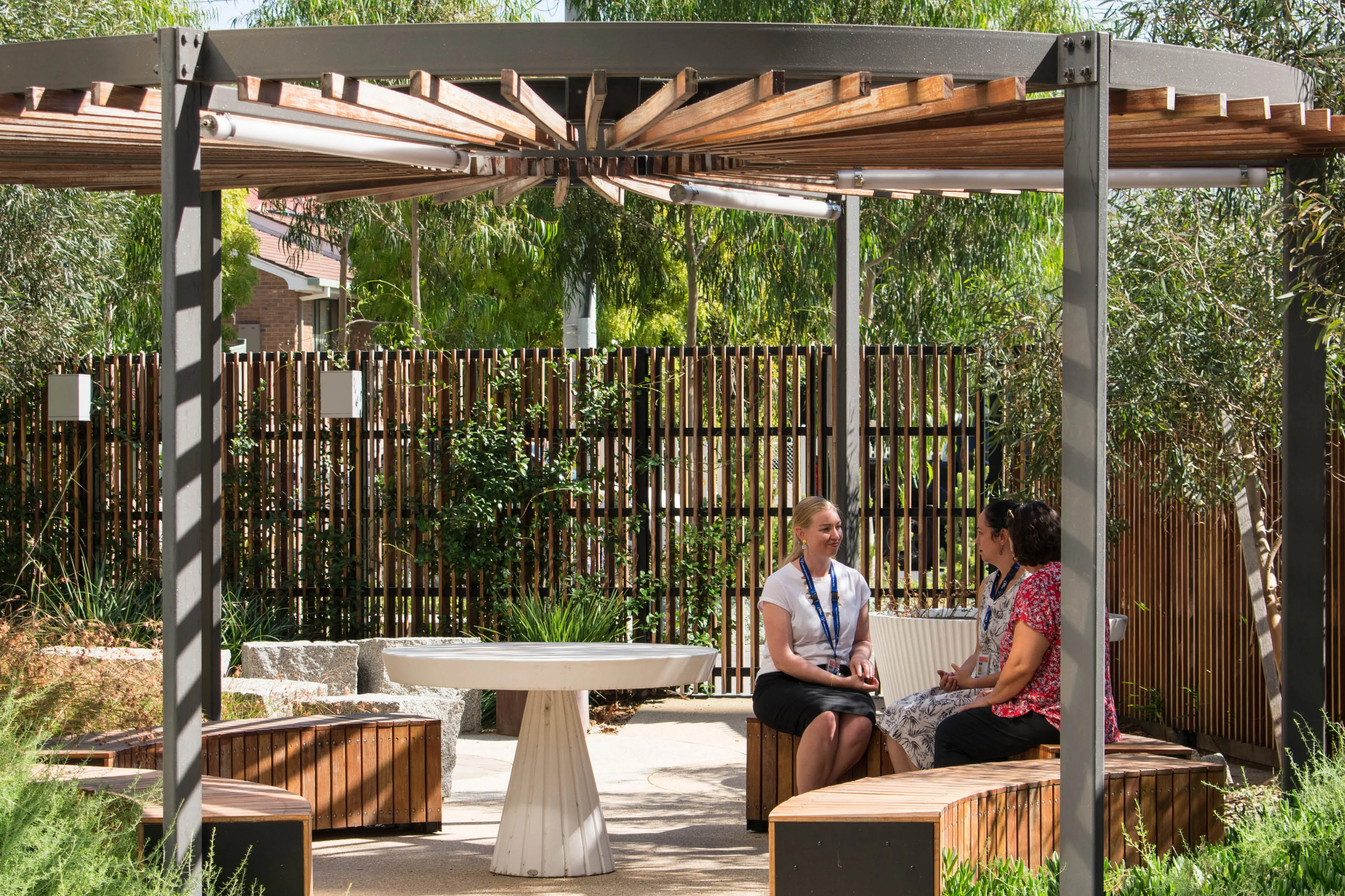 Bendigo Hospital wins AILA Award of Excellence for Civic Landscapes