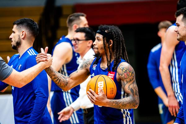 DINAMO NAPRAVIO VELIKI KORAK PREMA OSTANKU U PREMIJER LIGI