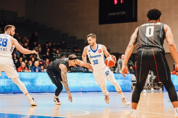 DINAMO MINIMALNO PORAŽEN U MANCHESTERU ODLUKA PADA U ZAGREBU