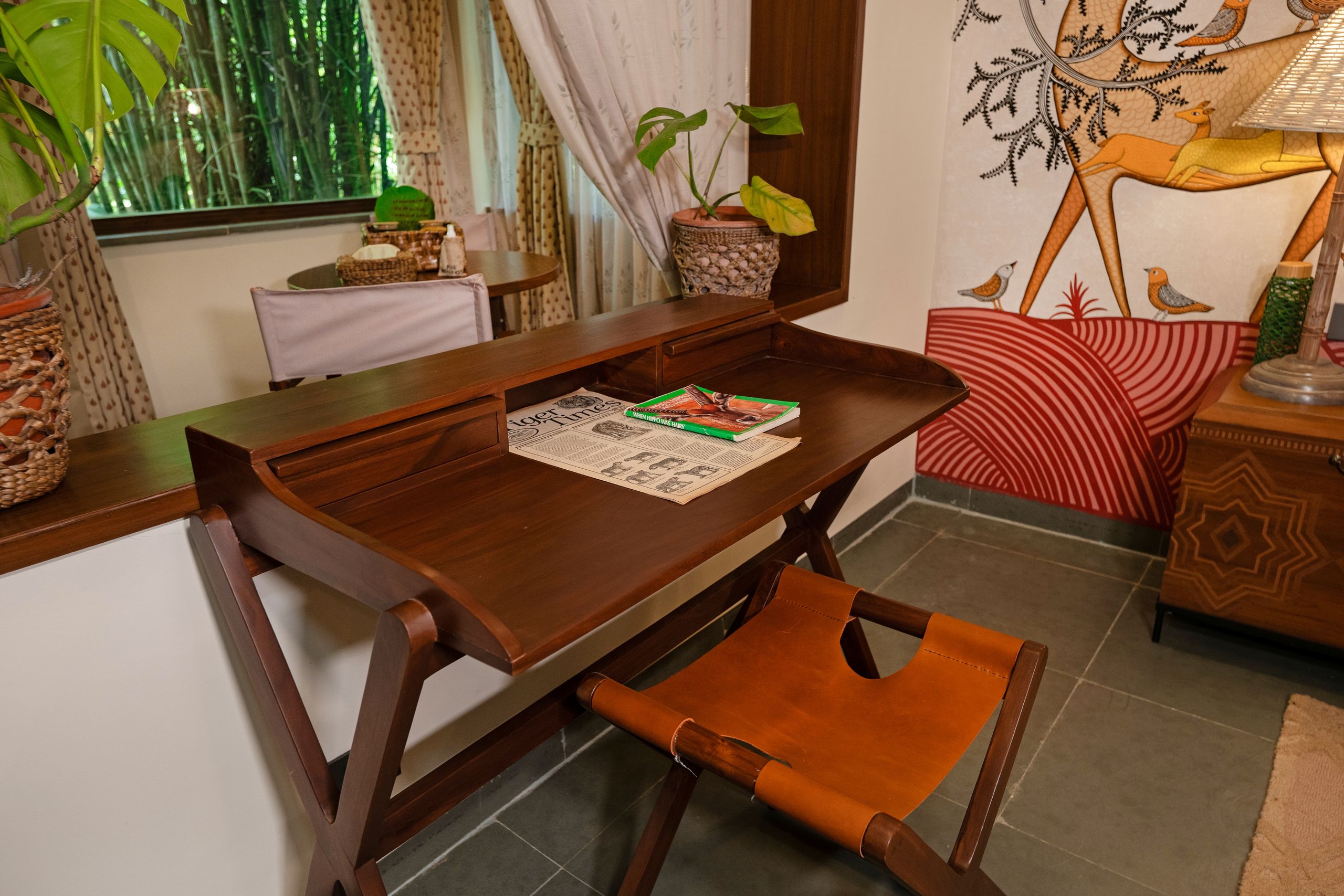Deluxe Villa with Bathtub & Forest Views - Image 5