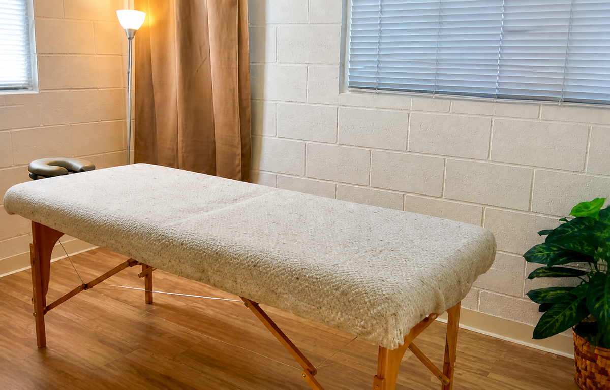 Massage room at Hawaii Wellness Center