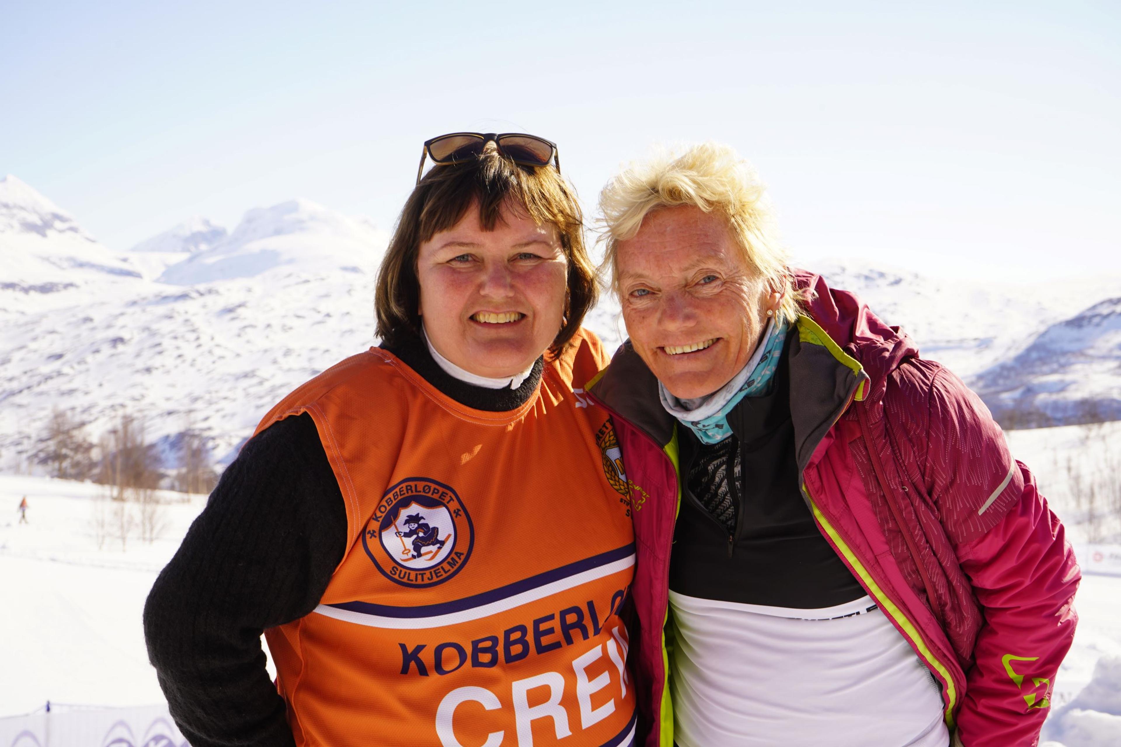 Daglig leder i Kobberløpet, Mona Mosti, og Anette Bøe under Kobberløpet 2022. 
