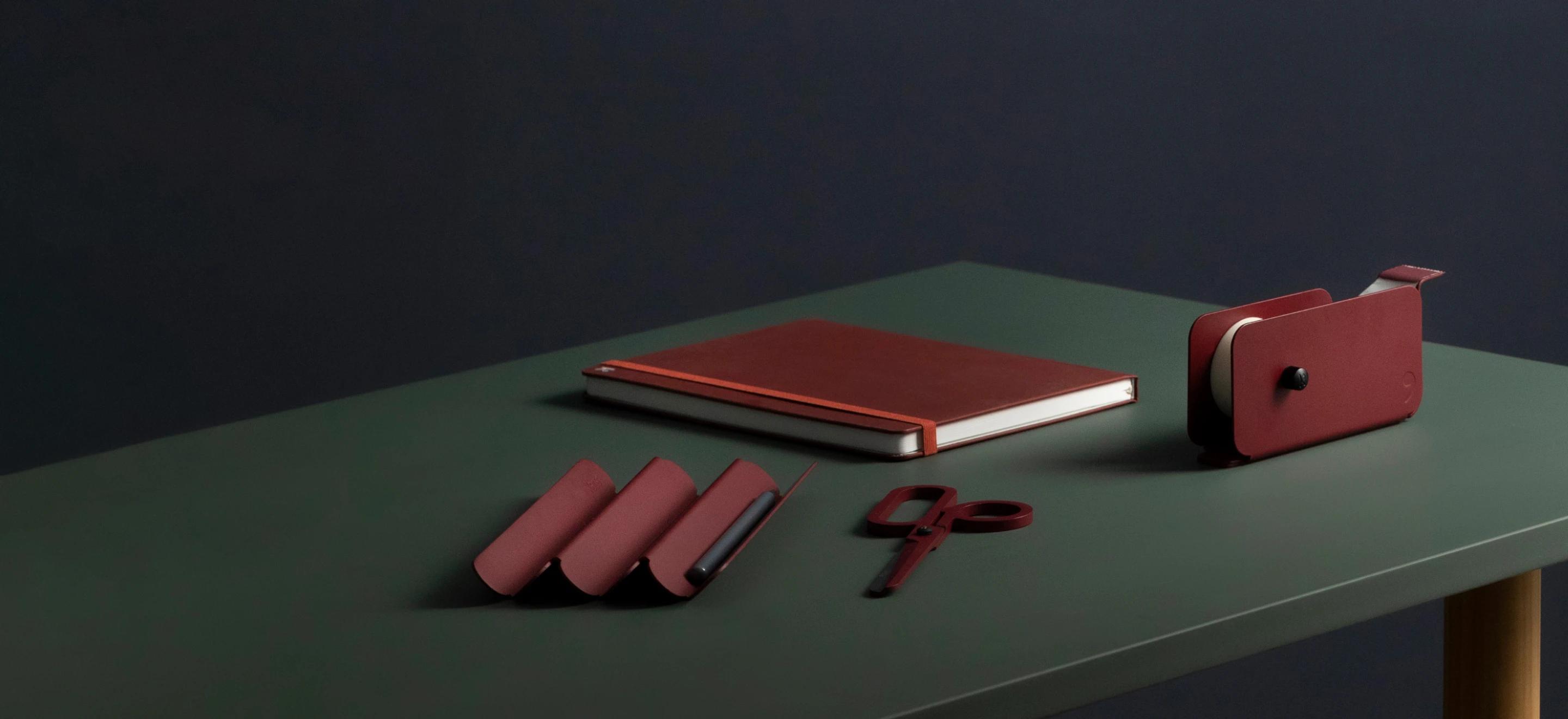 Karst product graphite on stone