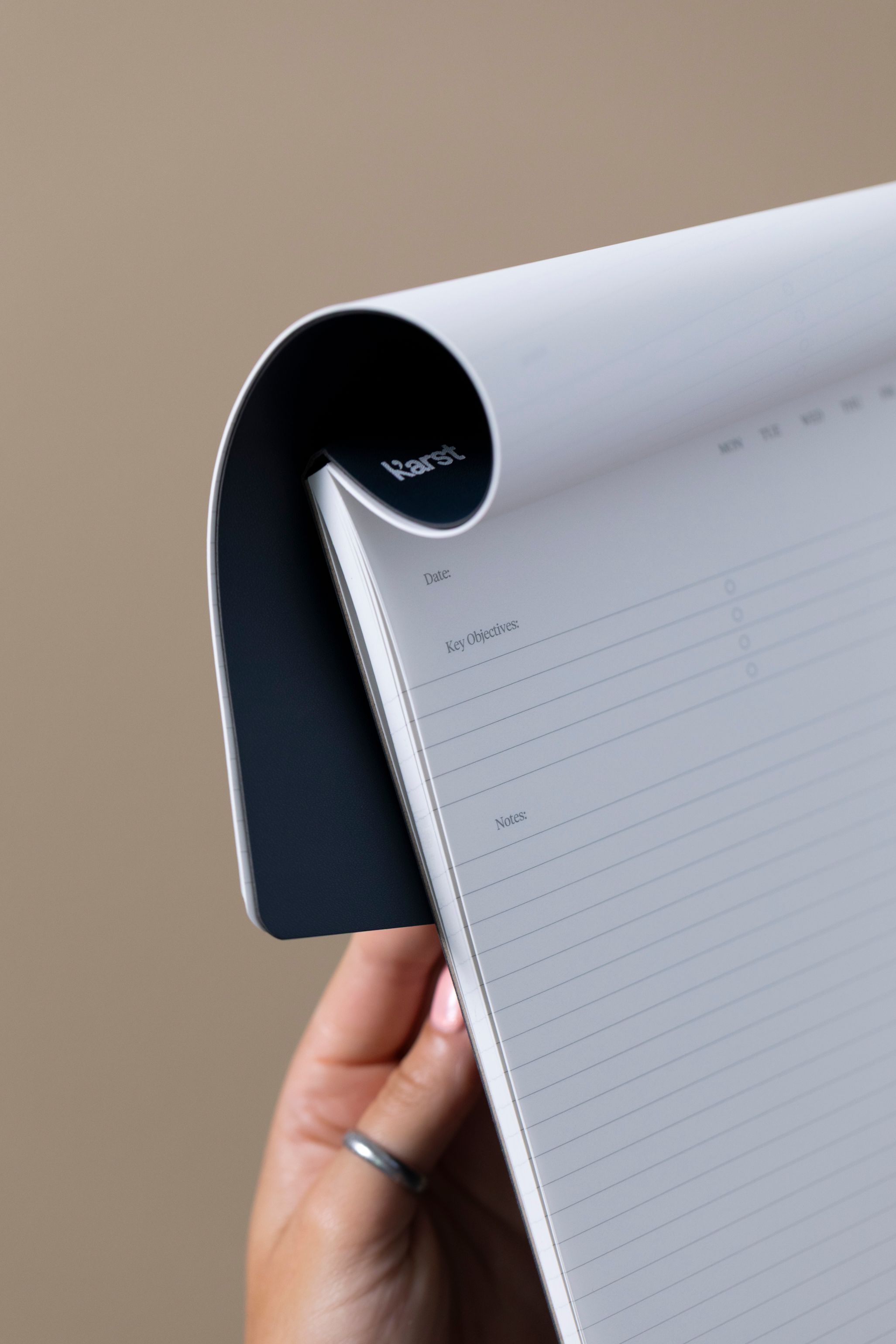 Undated and perforated – start when you're ready, tear off when you're done, and make space for the next day without ceremony.