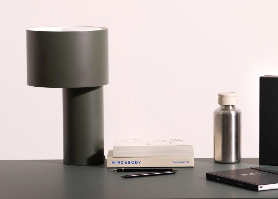 The Best Gifts for Executives: A Guide to Meaningful, Premium Choices