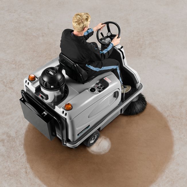 Access Confined Spaces