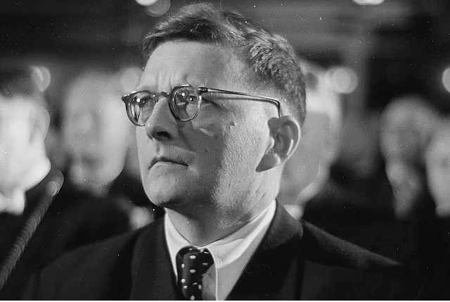 Shostakovich’s Patriotic 10th Symphony Was Secretly Really Unpatriotic