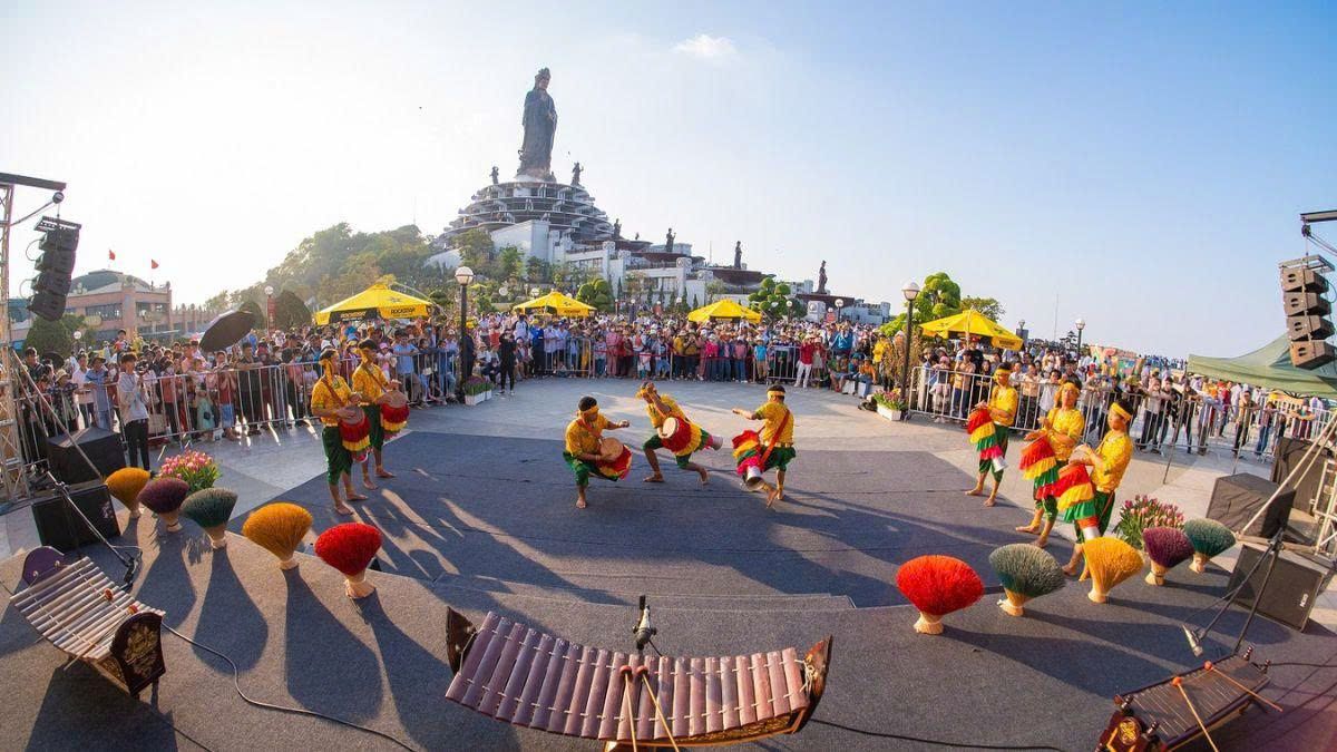 Các lễ hội nổi tiếng ở Tây Ninh – Nét đẹp văn hóa làm nên bản sắc vùng đất Thánh