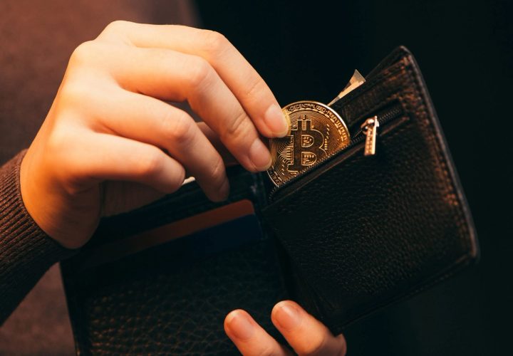 Comparing Non-custodial Wallets: Trust wallet vs Exodus Wallet