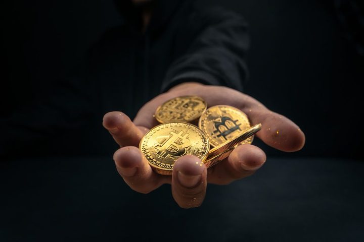 Top 3 Ways To Get Cryptocurrency For Free - 2024 Updated