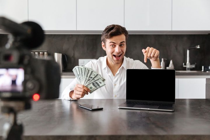 Twitch Streamer Tips: How To Accept Crypto Tips From Your Audience