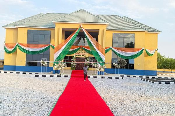 Minister Uba Maigari Commissions Ultra-Modern Entrepreneurship Institute at Taraba State University, Jalingo