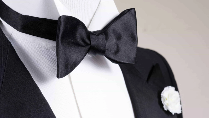 Bowtie on a tuxedo outfit