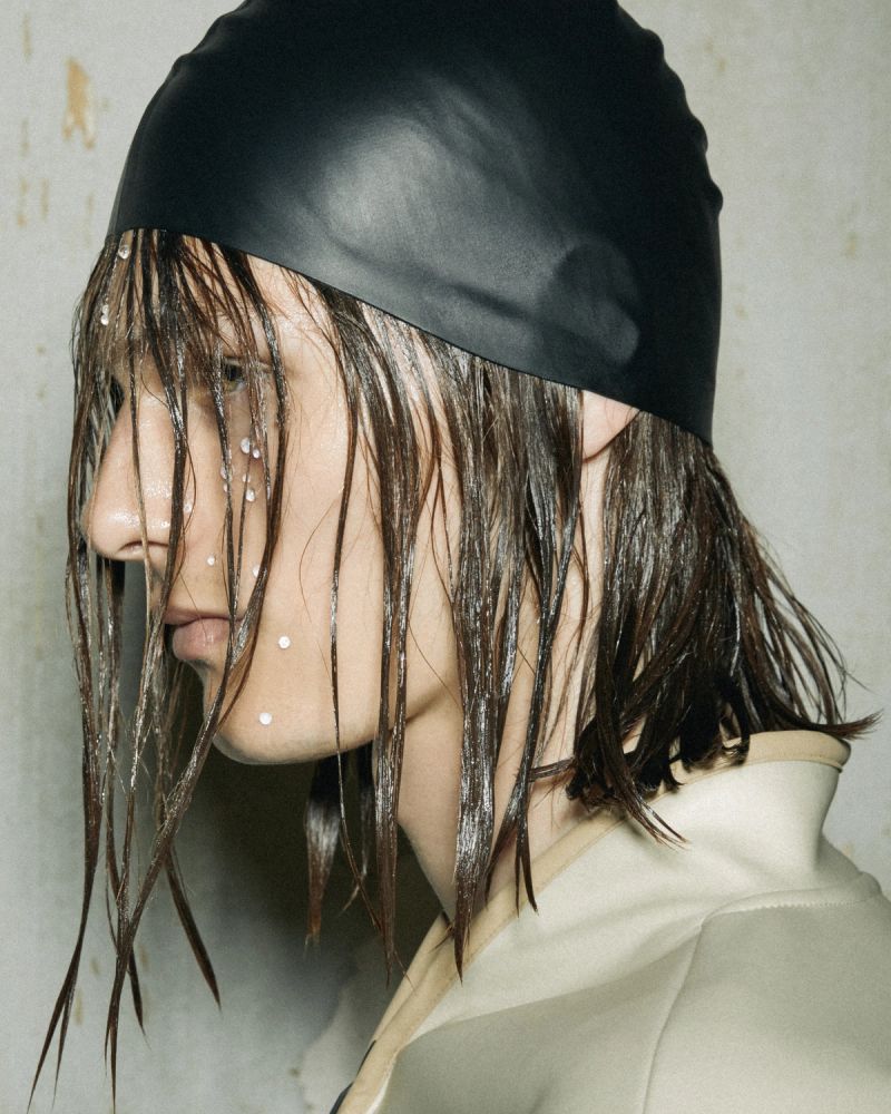 RAINS SPRING–SUMMER 24’ DRENCHED RUNWAY PORTRAITS