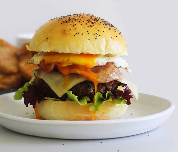 Breakfast beef burger Recipe | Beef + Lamb New Zealand