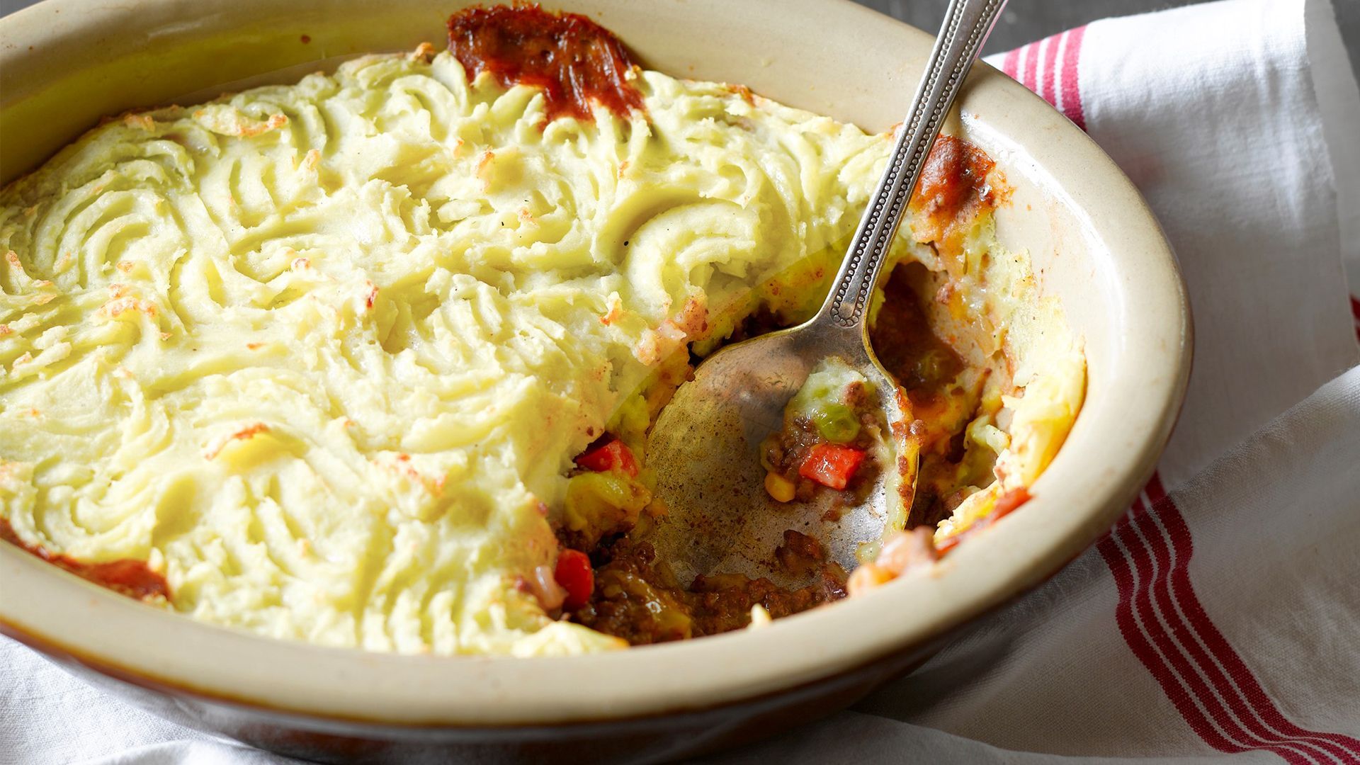 Sophie Gray's classic cottage pie Recipe | Beef + Lamb New Zealand