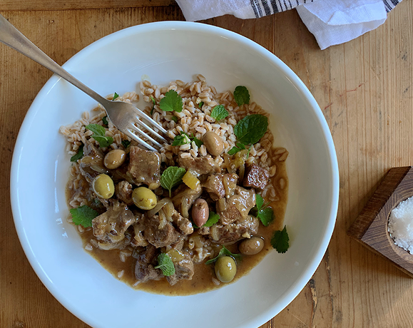 Braised diced lamb shoulder with farro and olives Recipe | Beef + Lamb New Zealand