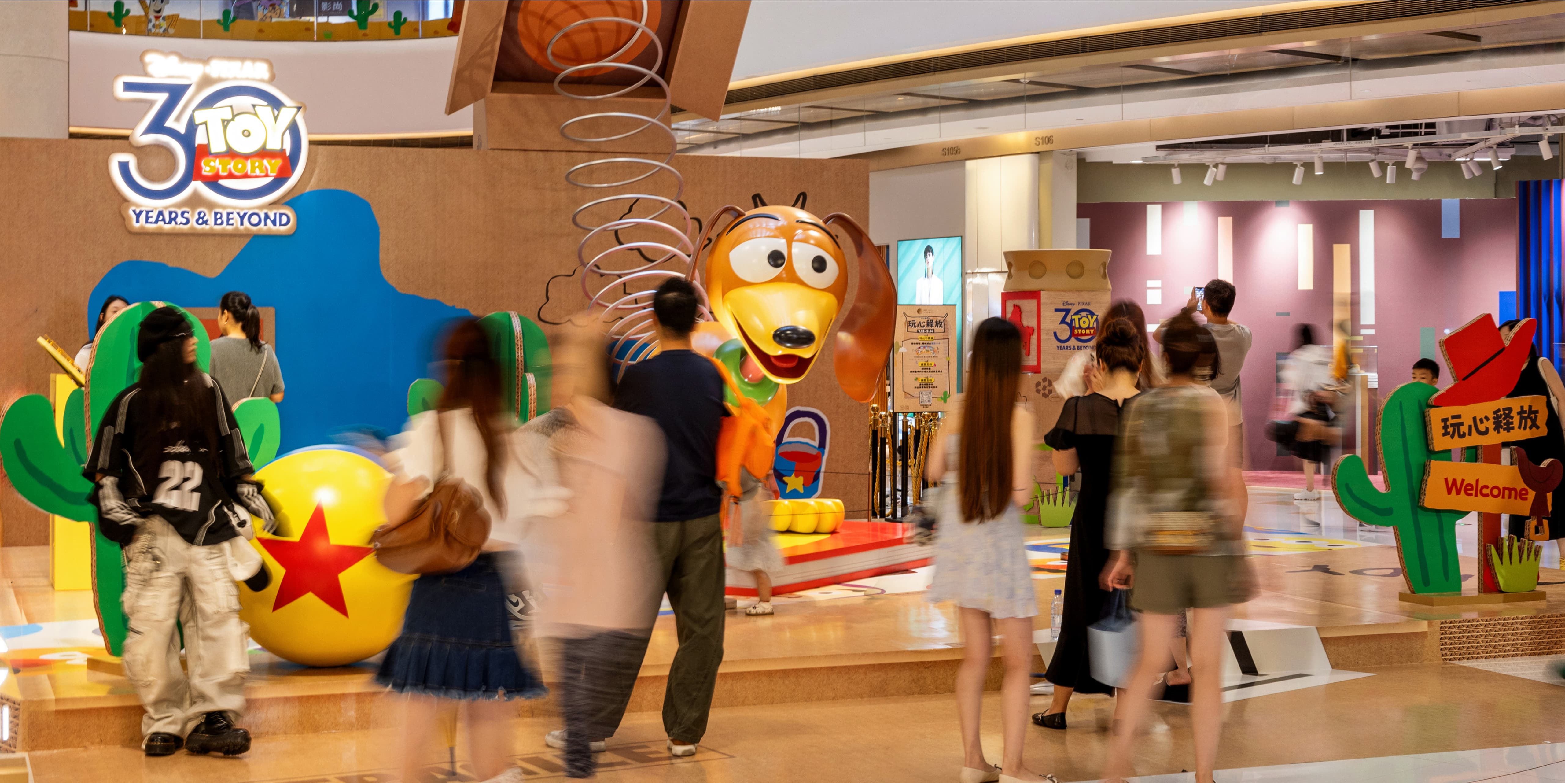 A hero Rosie Lee image