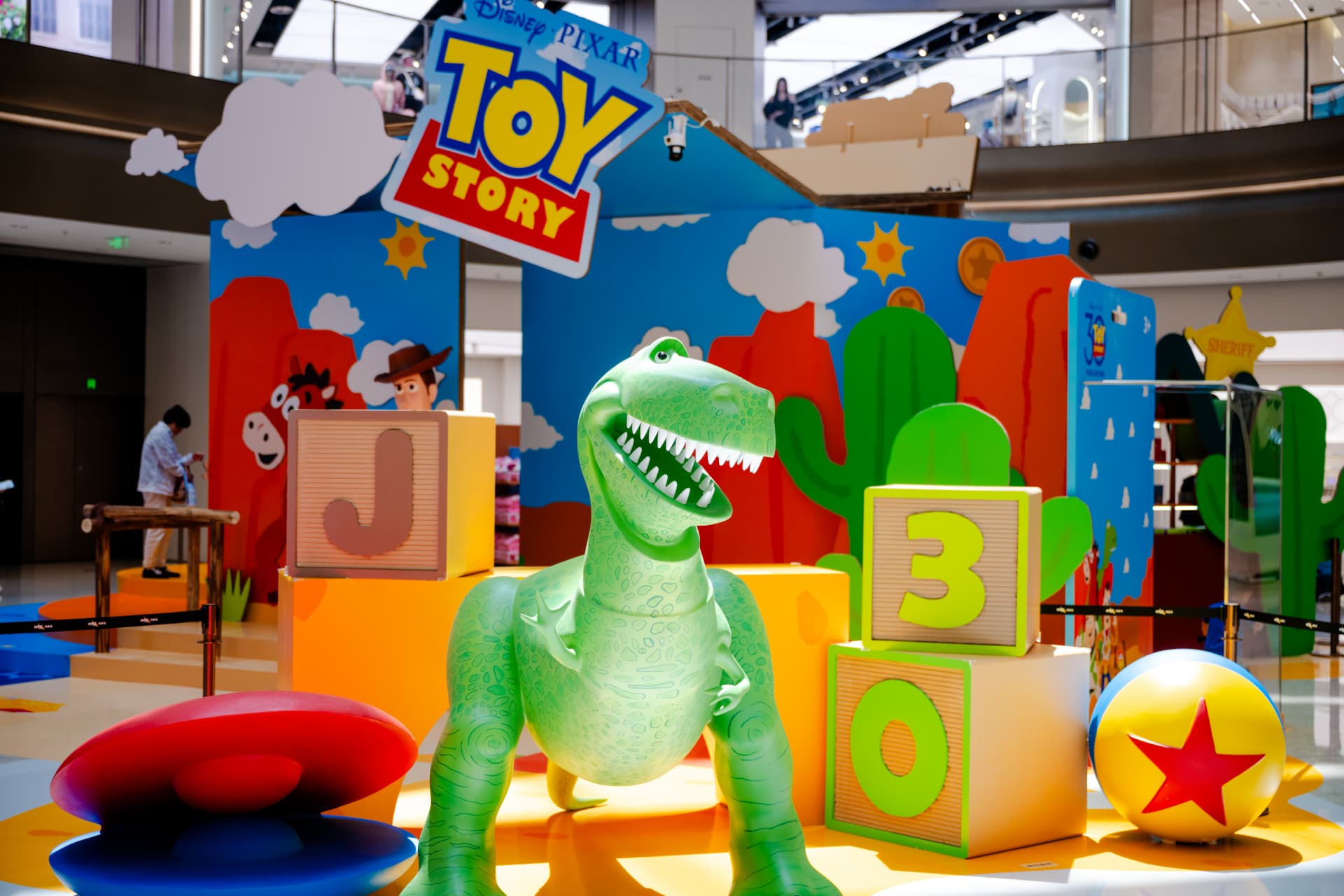 A hero Rosie Lee image