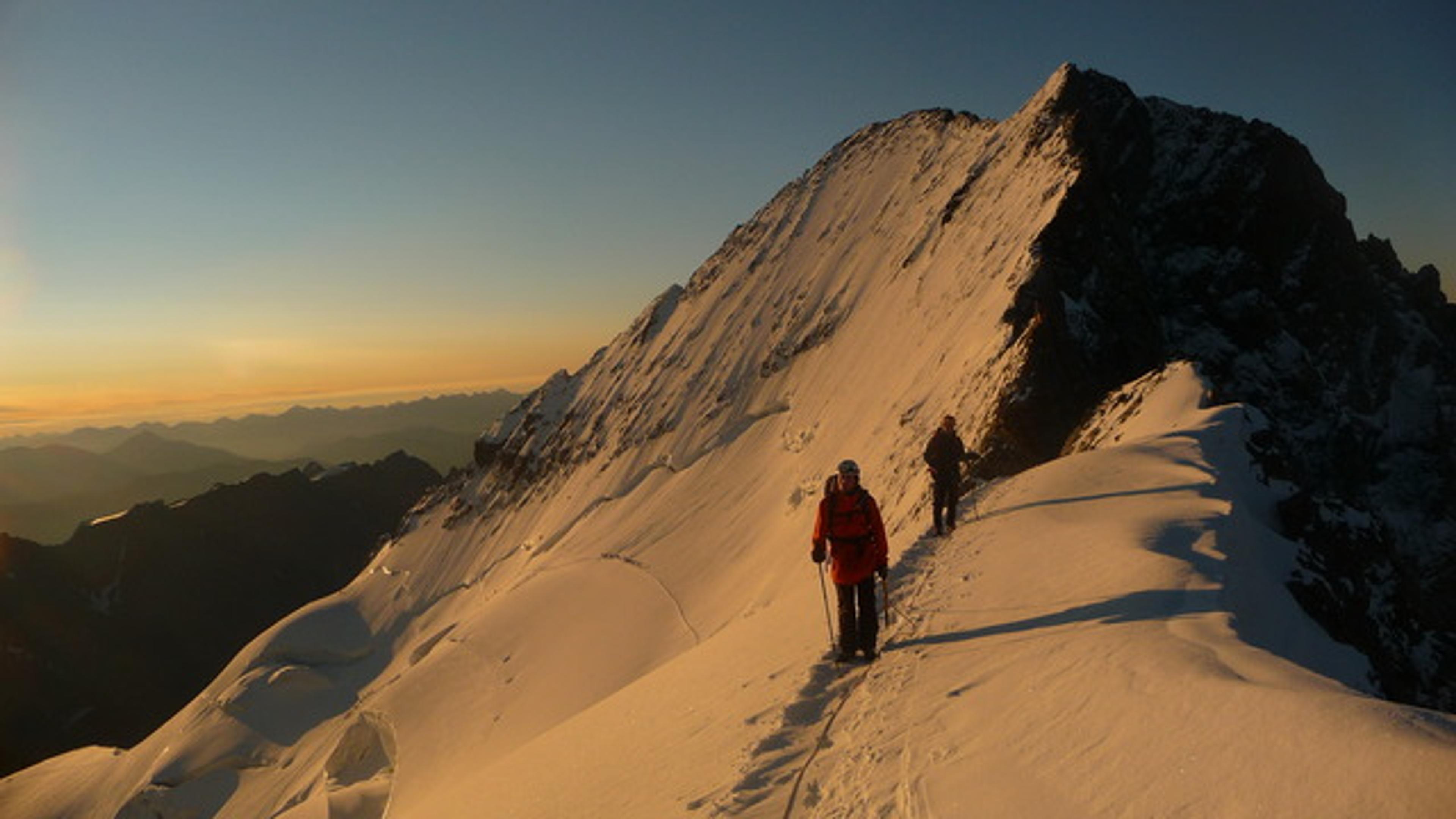 Dôme des Ecrins - Embrasement pré-sommital