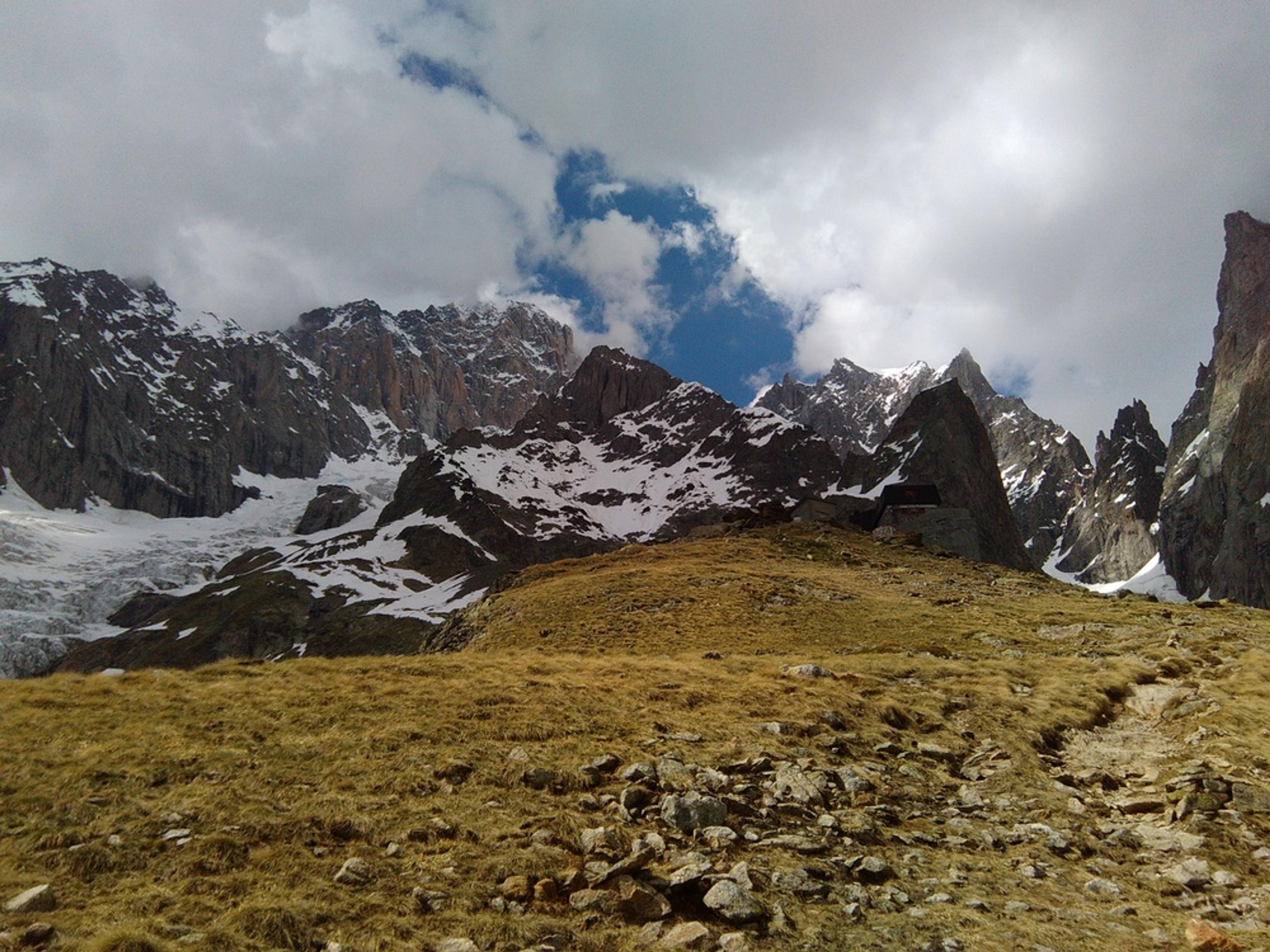 Mont-Blanc - Inominata - Monzino et la suite