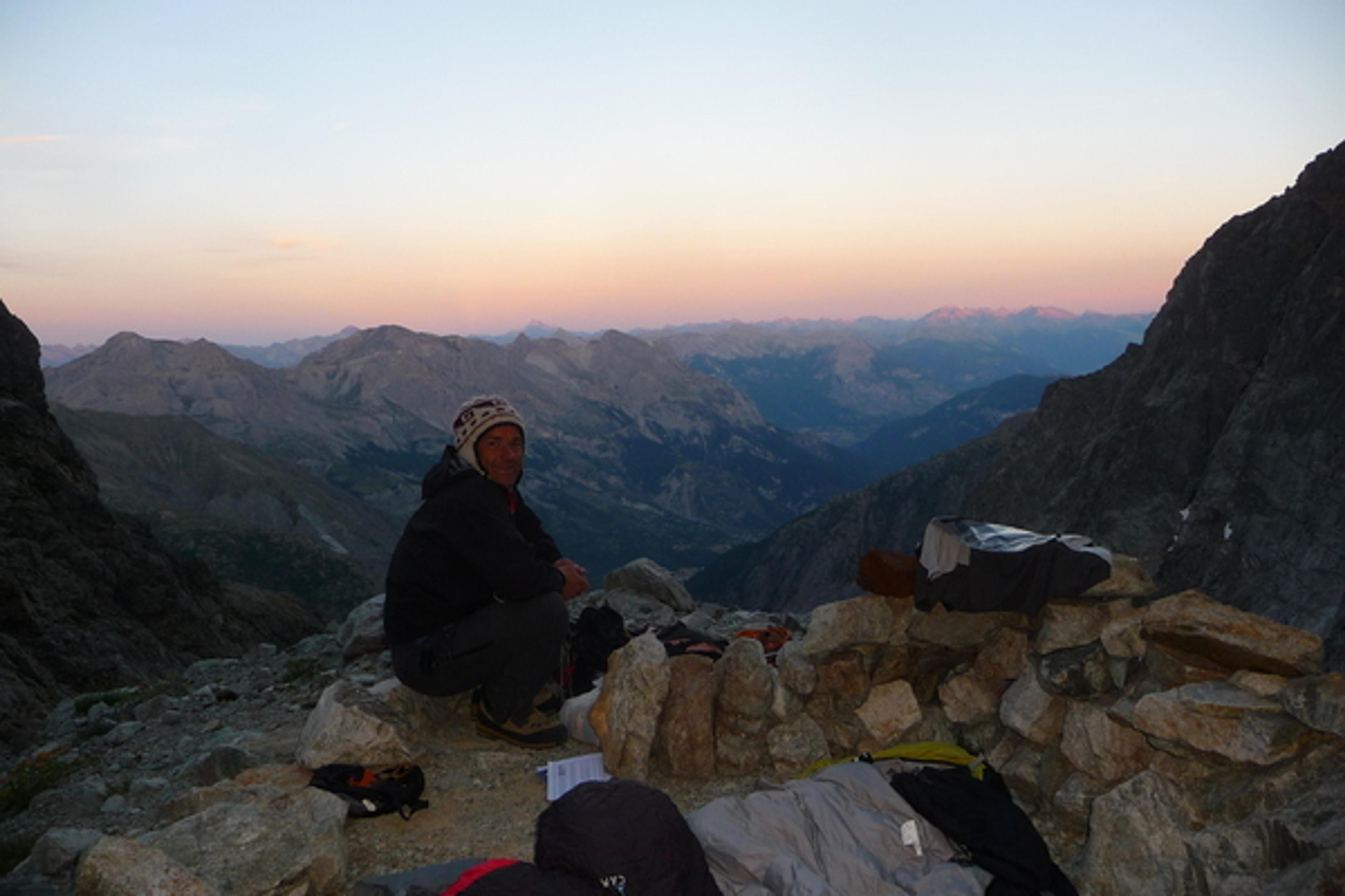 Pilier Kelle - Pelvoux - Moment de paix au bivouac