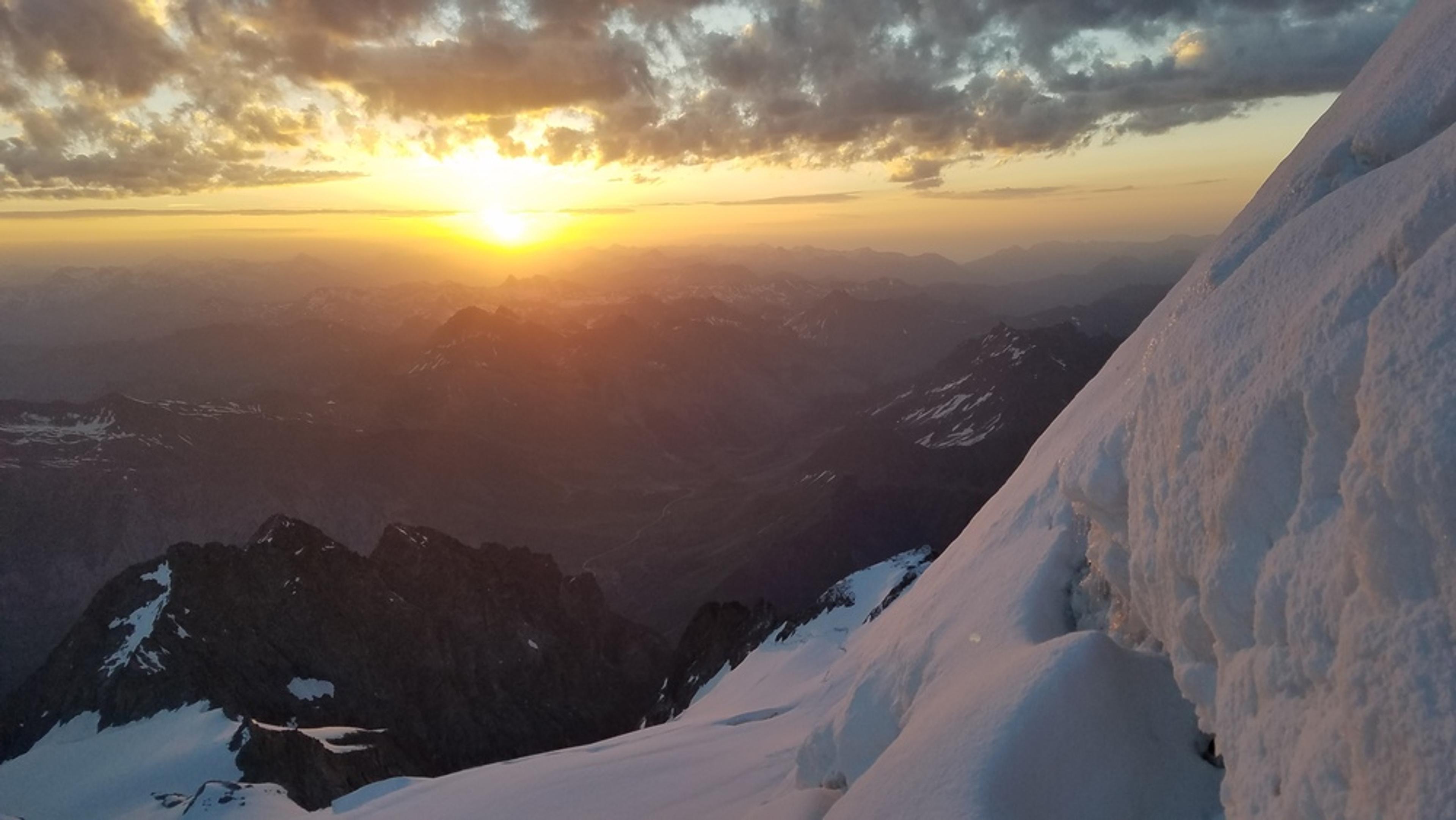 Traversée Pavé Meije Orientale - Synchro avec le levé de soleil
