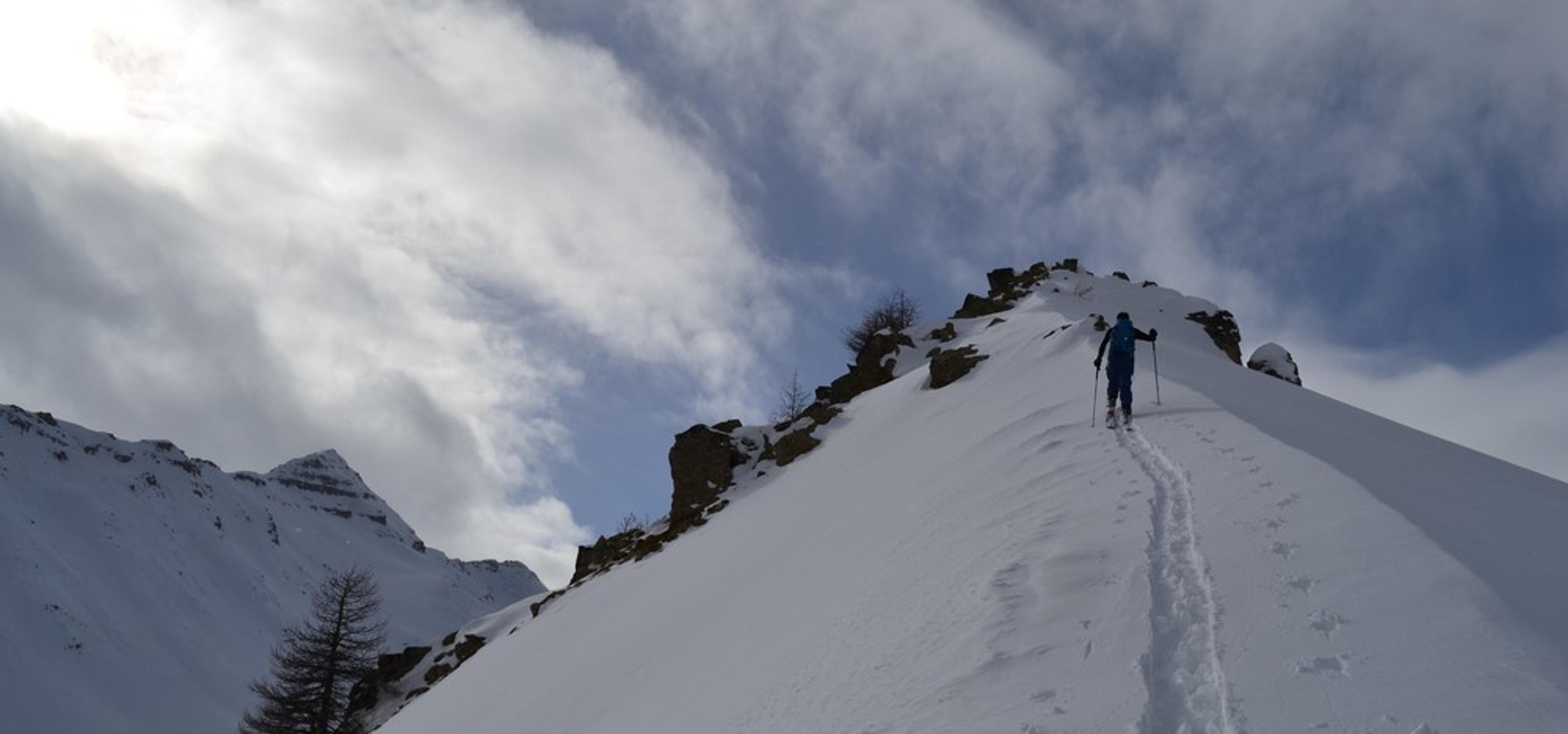 ki de rando - Crête de la Seyte - On tire un peu plus haut pour la deuxième montée