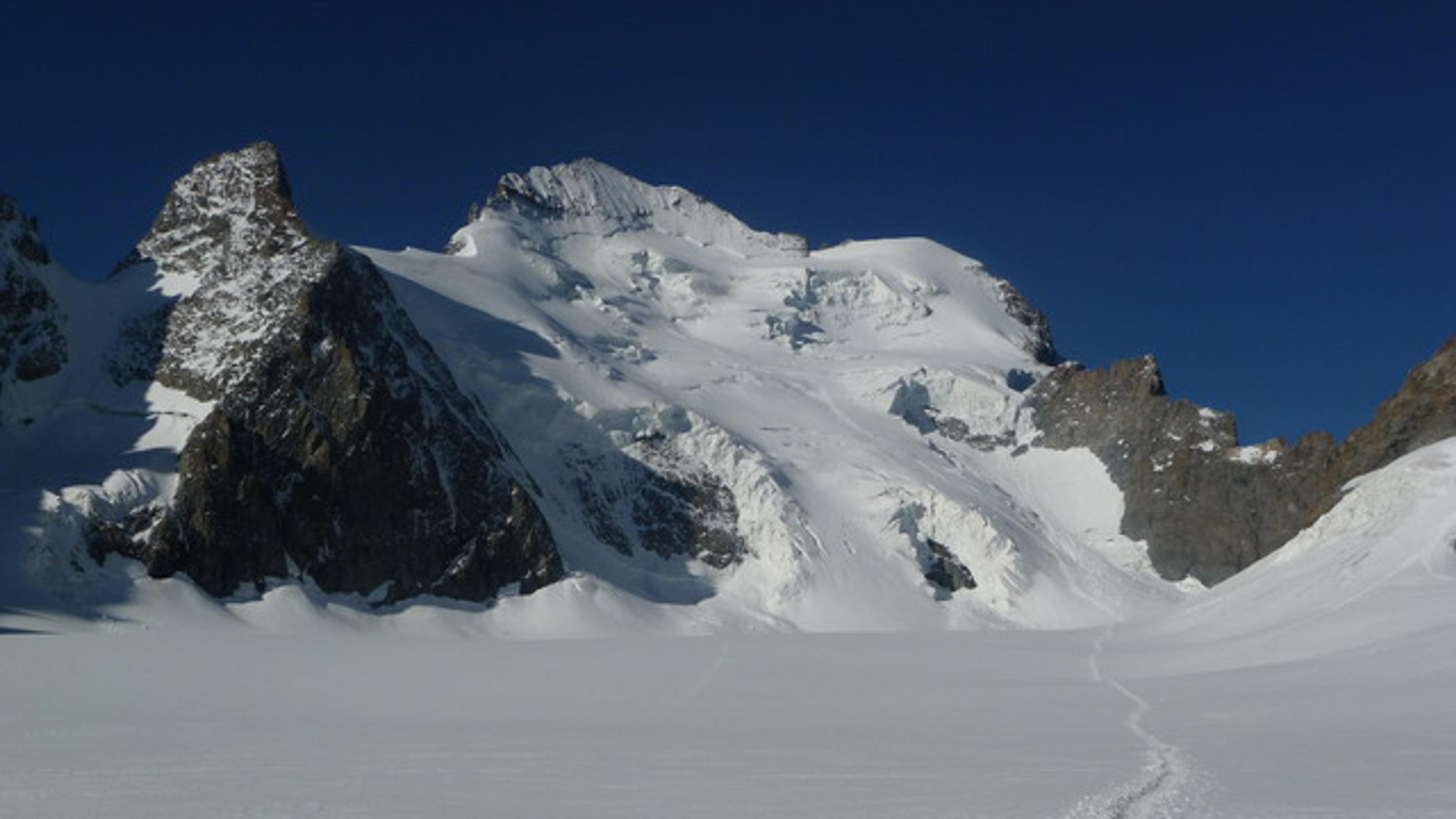 Dôme des Ecrins - Le Dôme aussi!