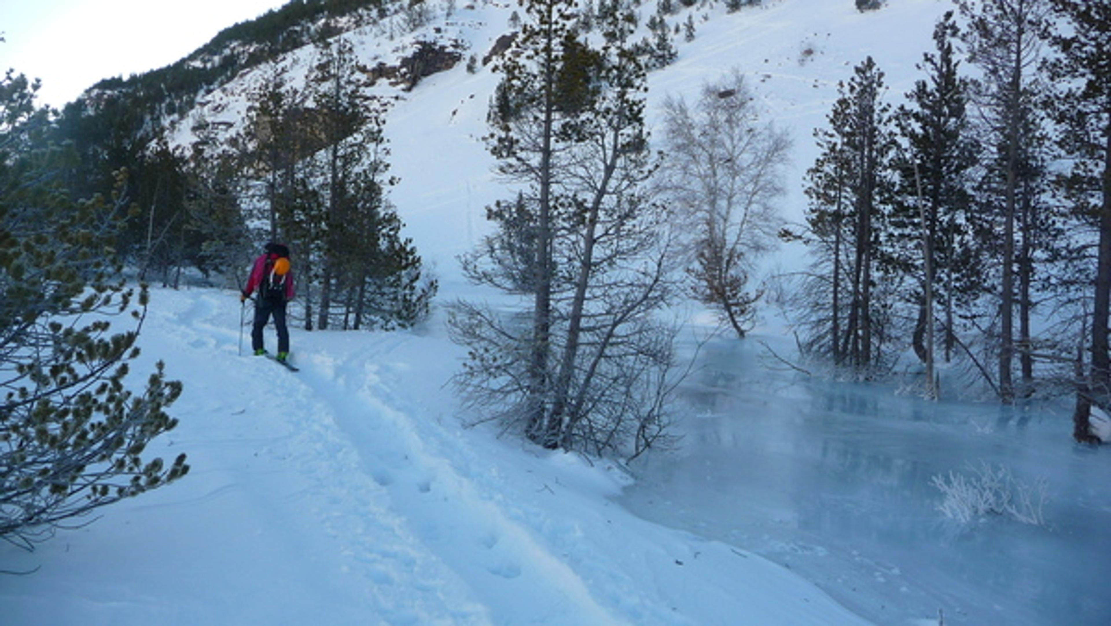 Cervières - Cascade de glace - Le torrent gelé
