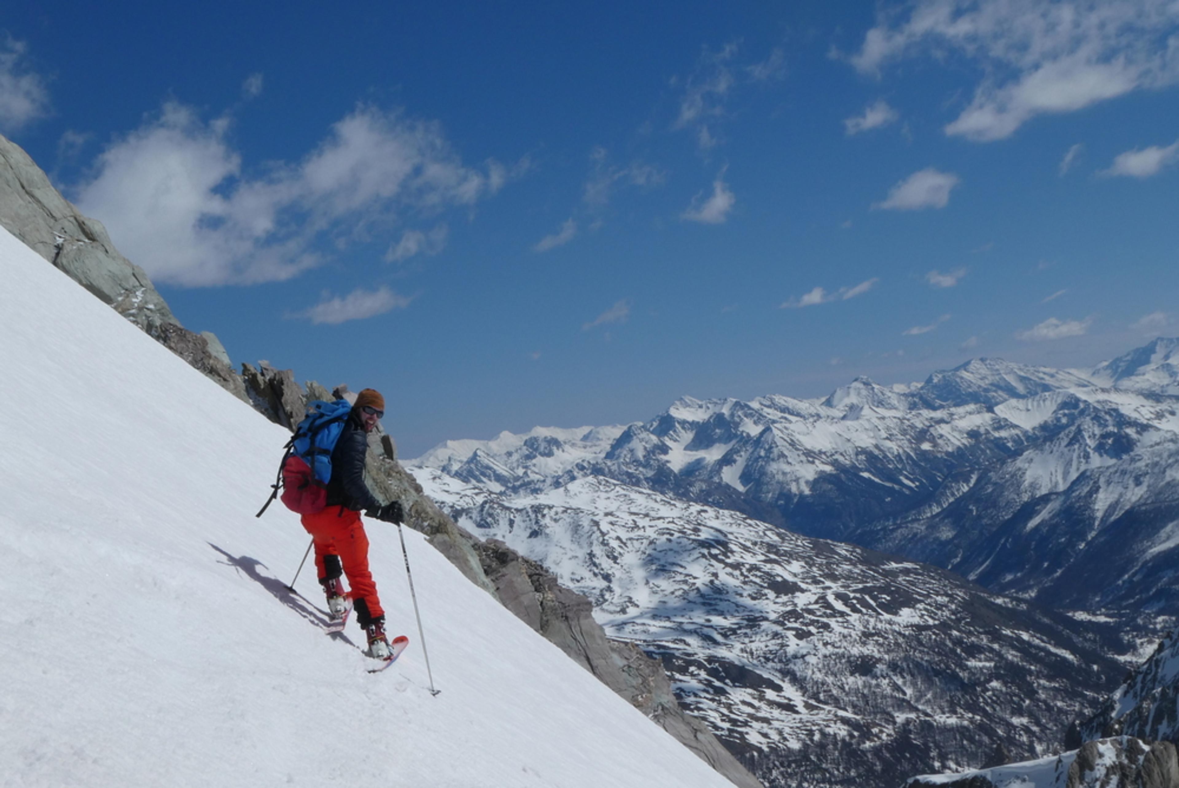 Raid ski randonnée Cerces - Euh c'est penchu là?