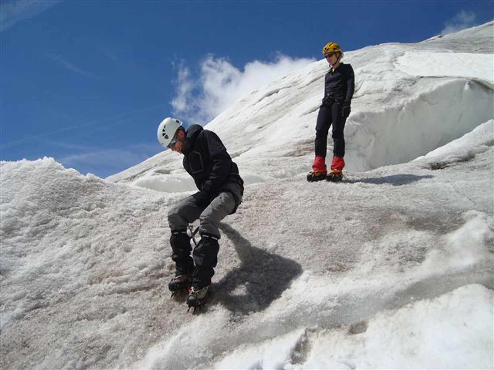 Ecole glace - Glacier Blanc - Pierrick nous fait une petite démo de piolet rampe