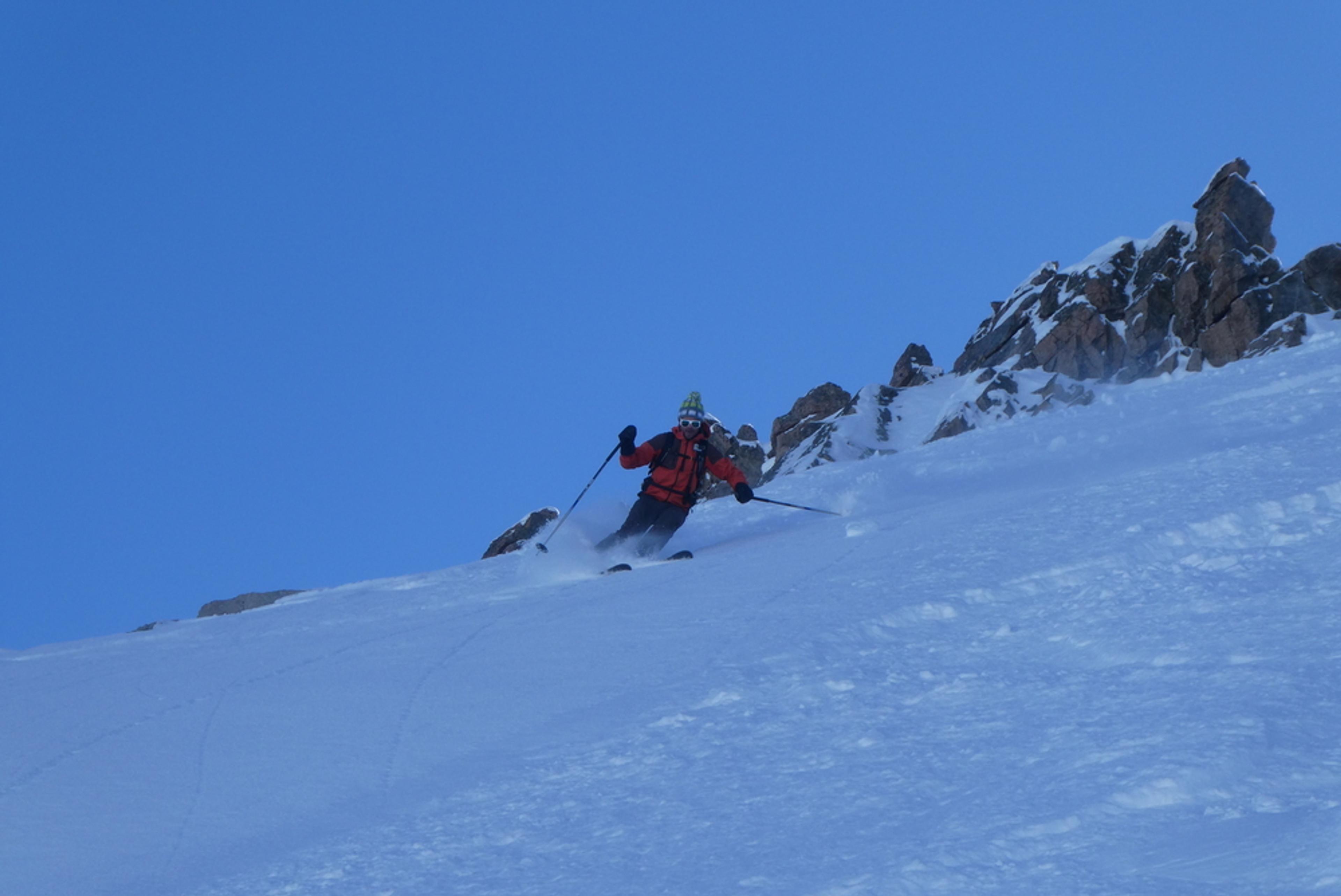 Etendard Combeynot - Couloir nord - Premiers virages