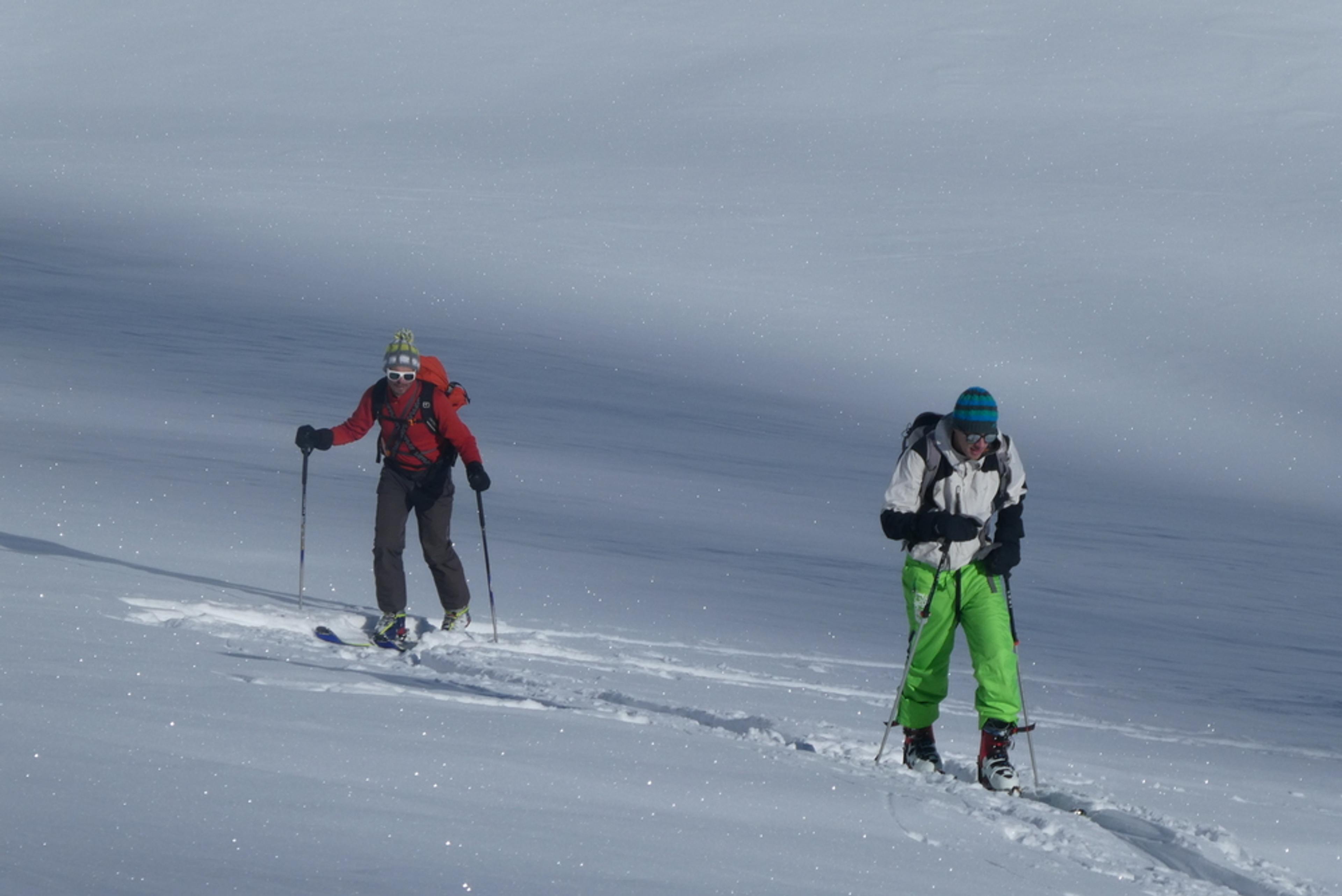 Etendard Combeynot - Couloir nord - Faut monter d'abord