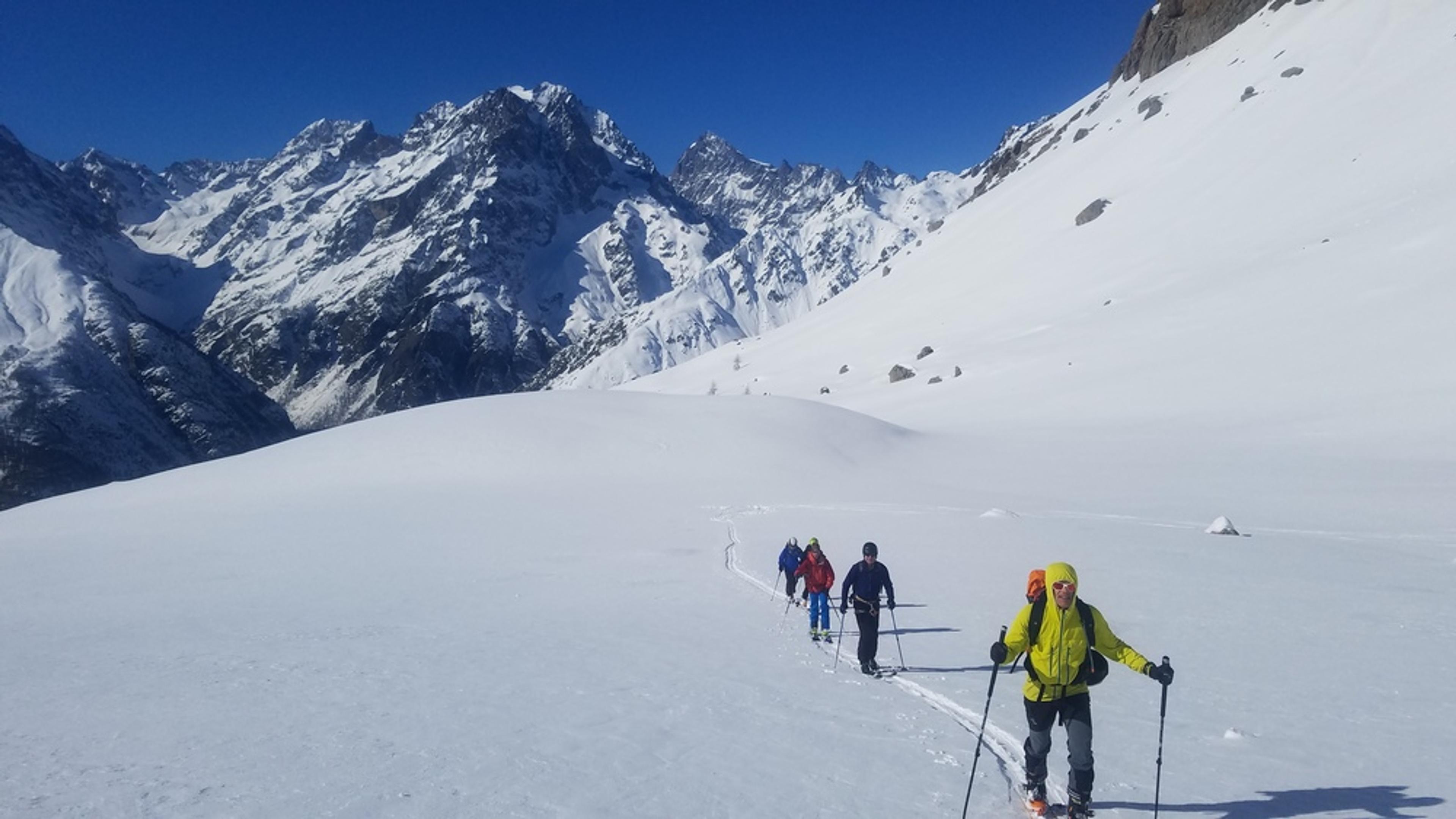 Stage freerando – Serre Chevalier – Traversée Montbrison – Petite vue pas dégueulasse