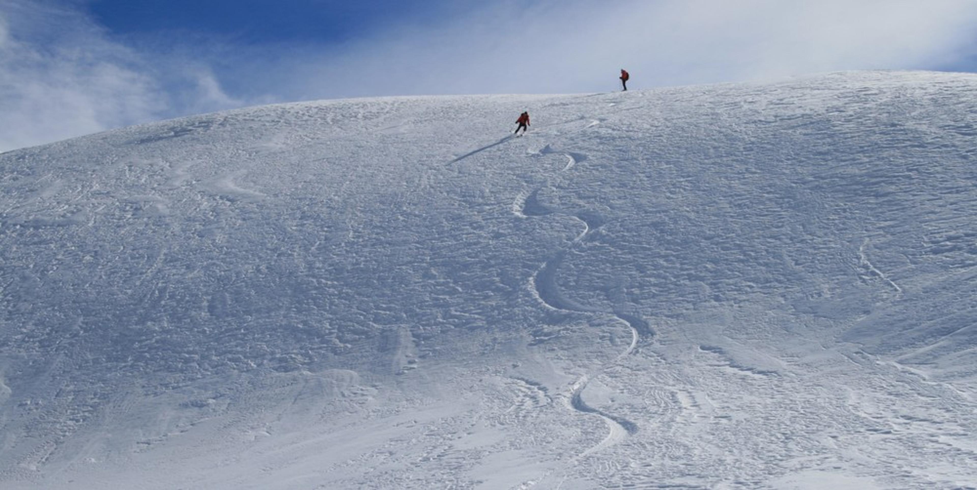 Vers la Tête du longet - De la poudreuse!
