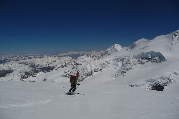 Piz Bernina à ski