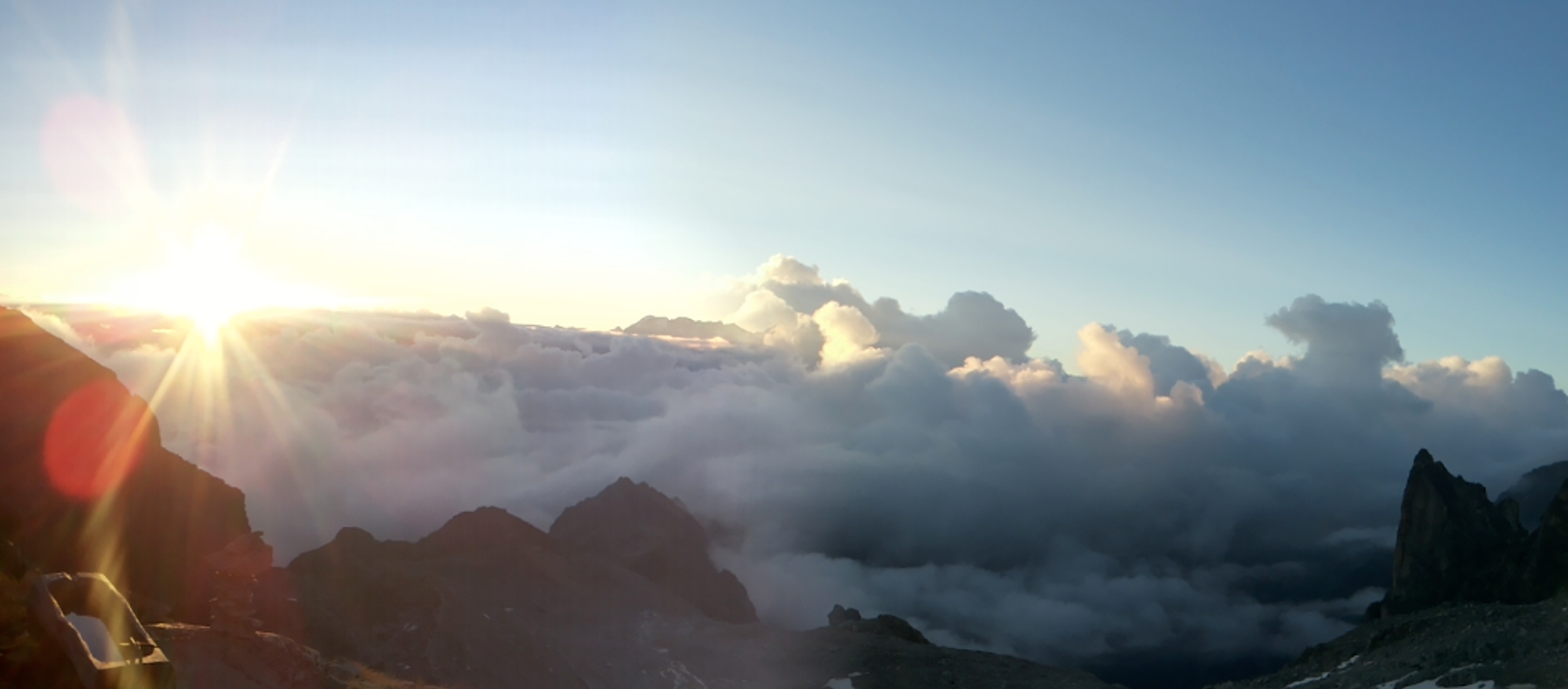 Levé de soleil au refuge