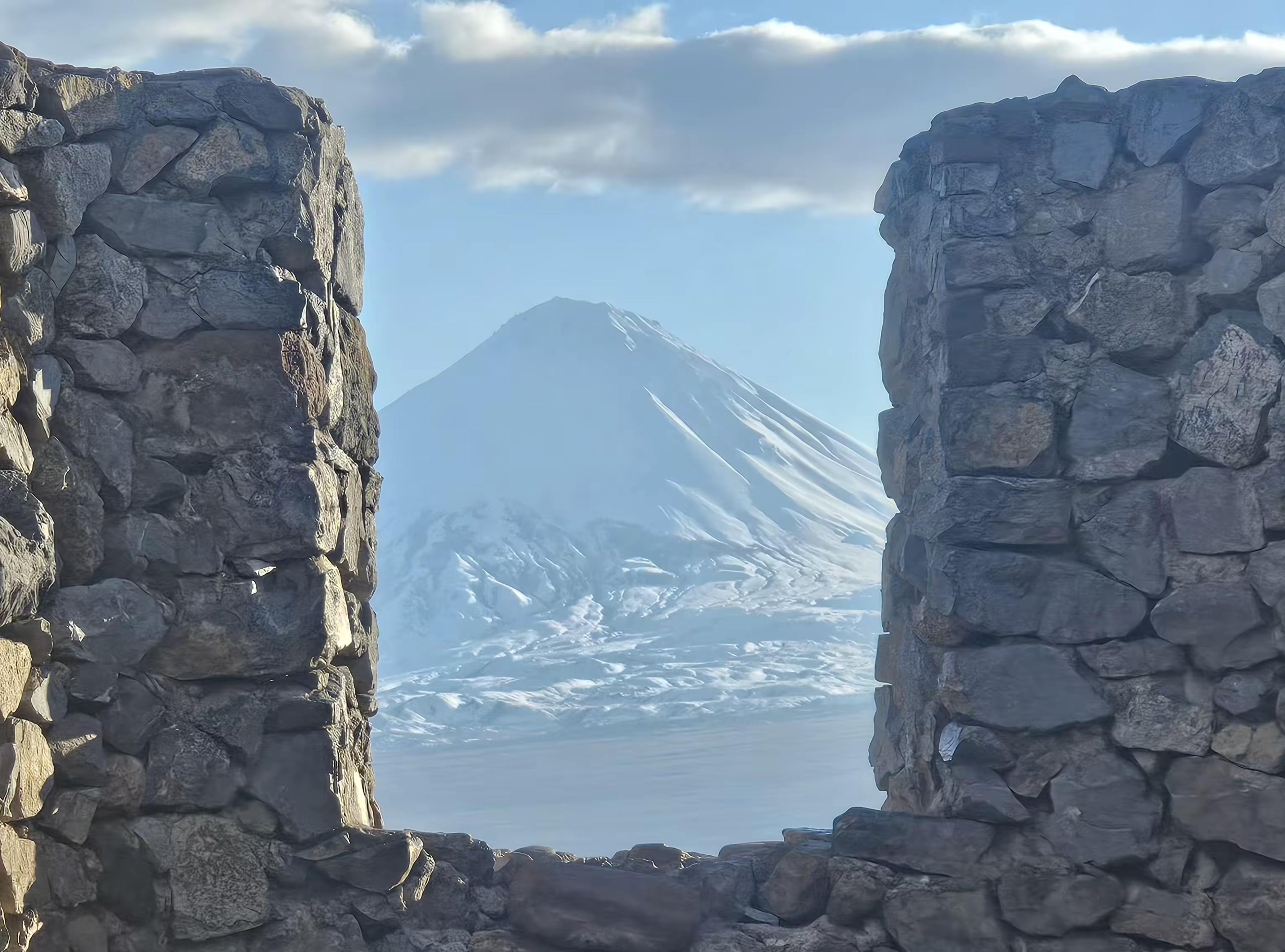 LES VOLCANS EN ARMÉNIE
