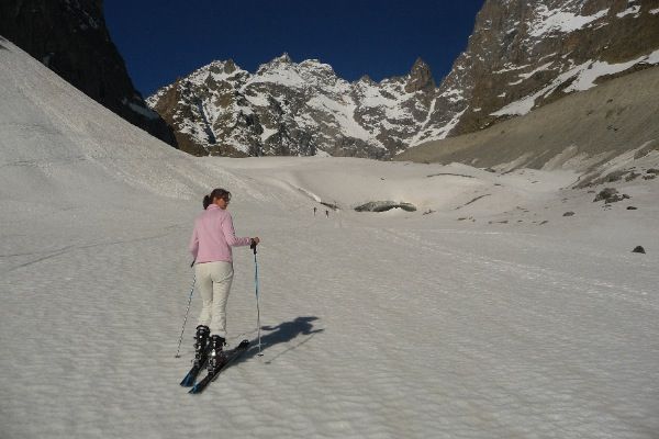 Glacier Noir à ski