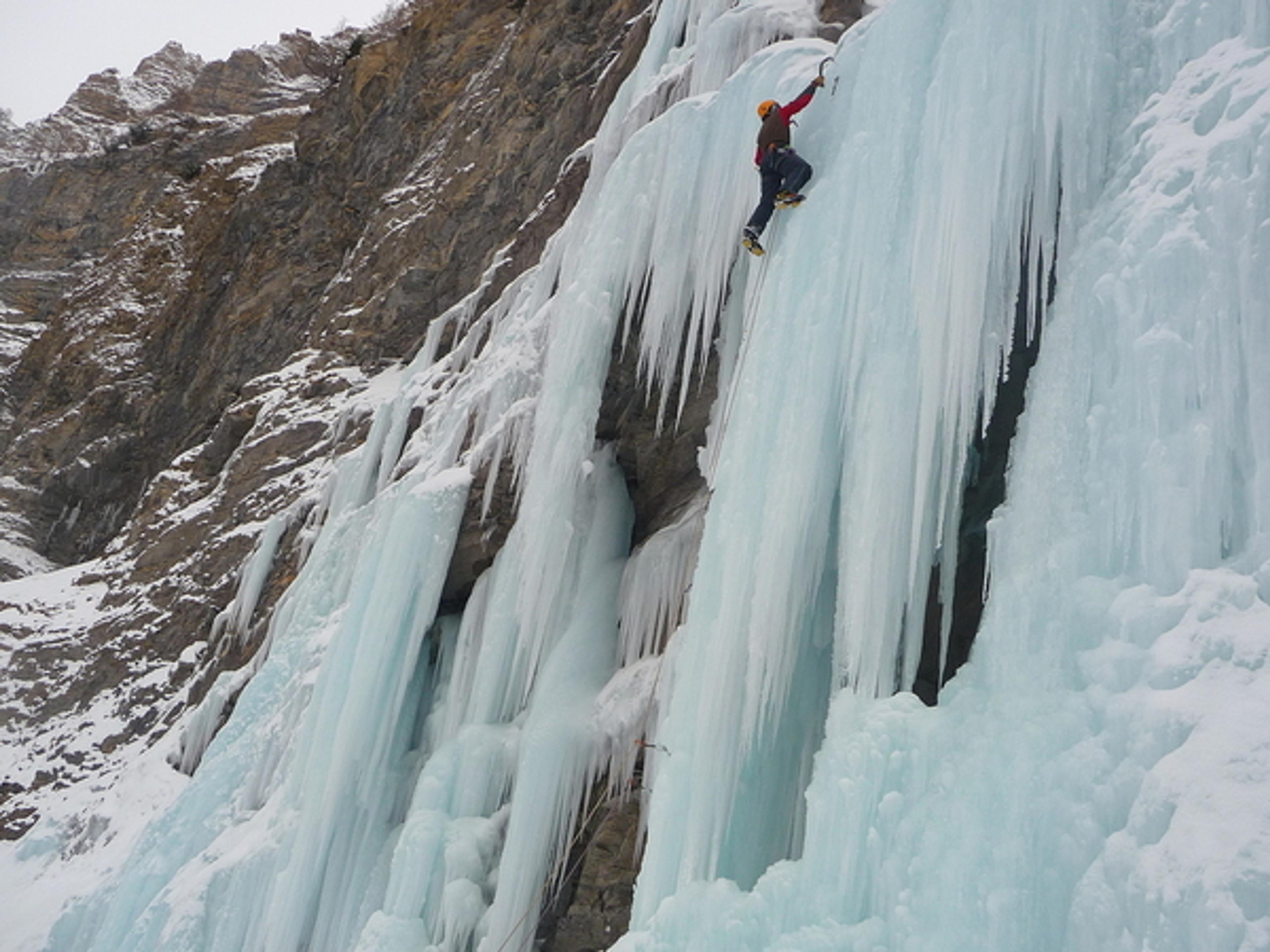Cascade de glace à Crévoux - Ca a de la gueule